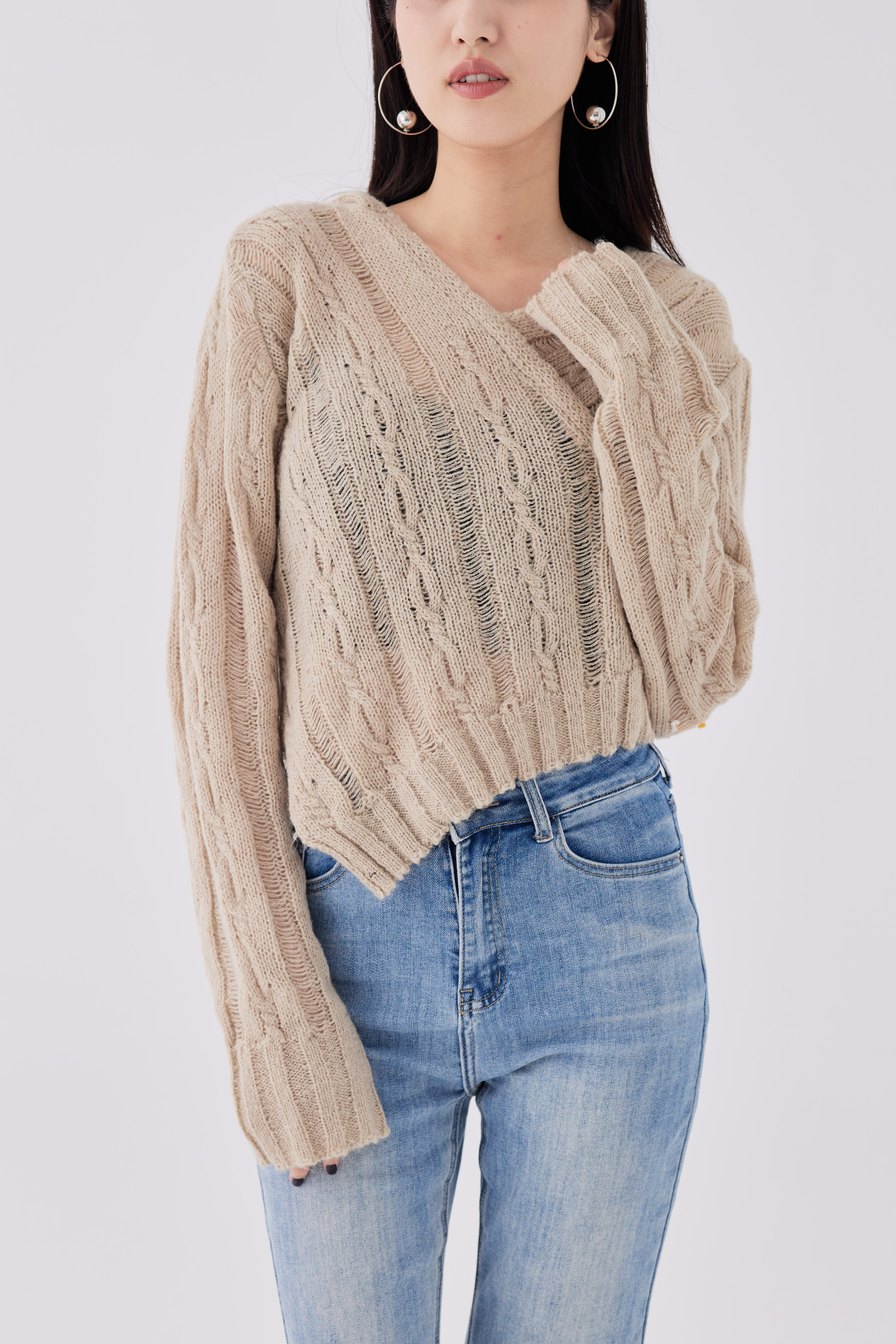 OH！HER 顯瘦不規則領口連帽針織上衣(7%羊毛）