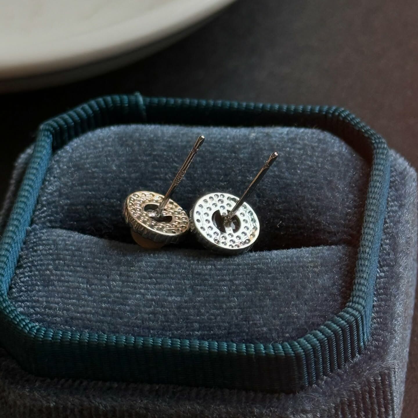 [原石] 灰月光石 925銀 水晶耳環