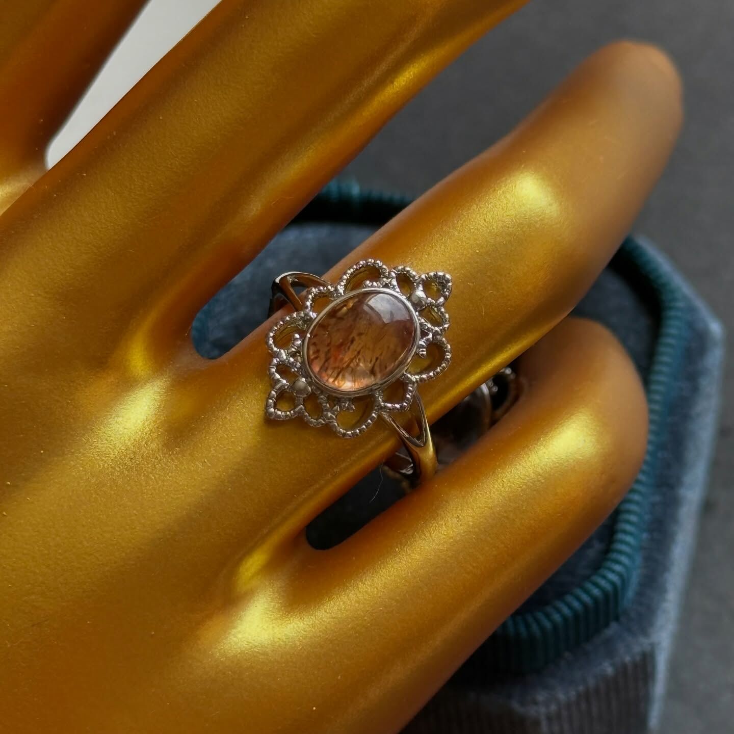 [原石] 黑金超七 水晶戒指