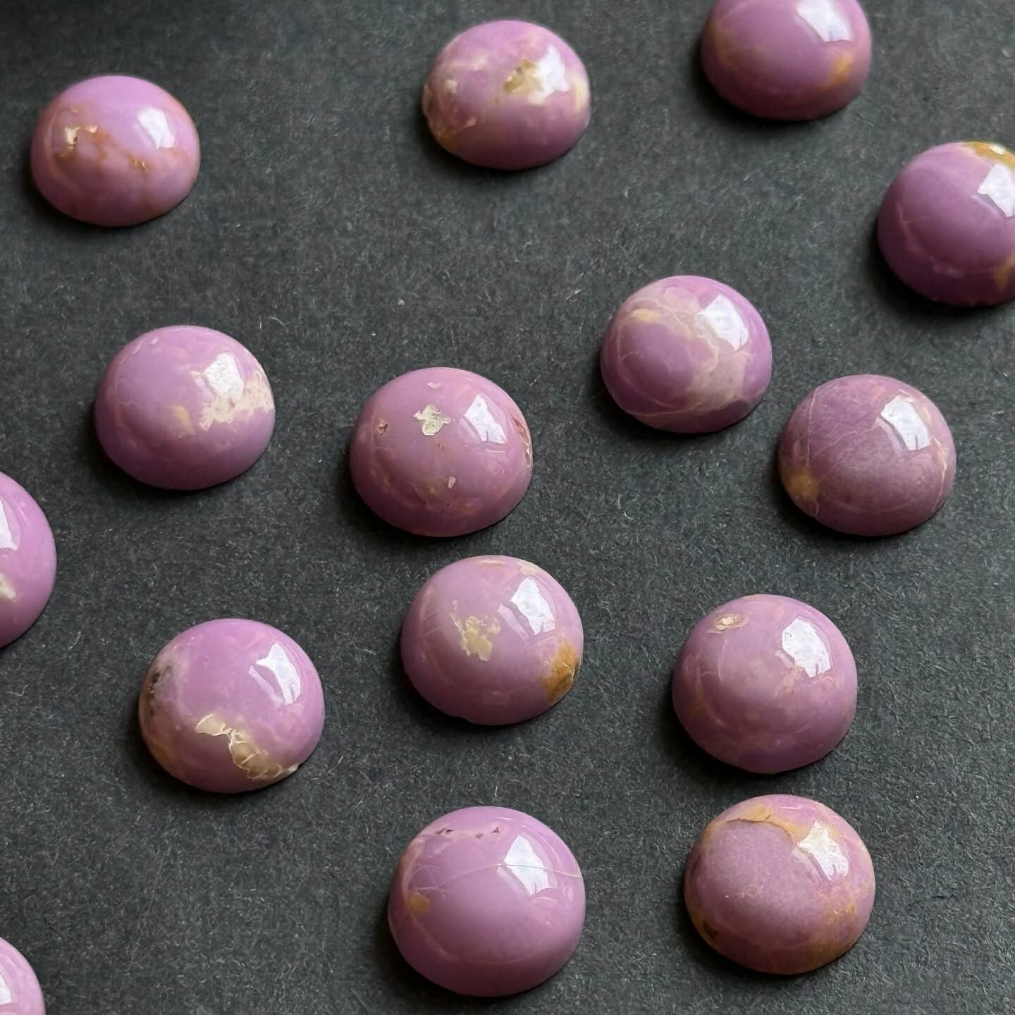 [原石] 美國紫雲母 斜磷鐵礦 水晶蛋面