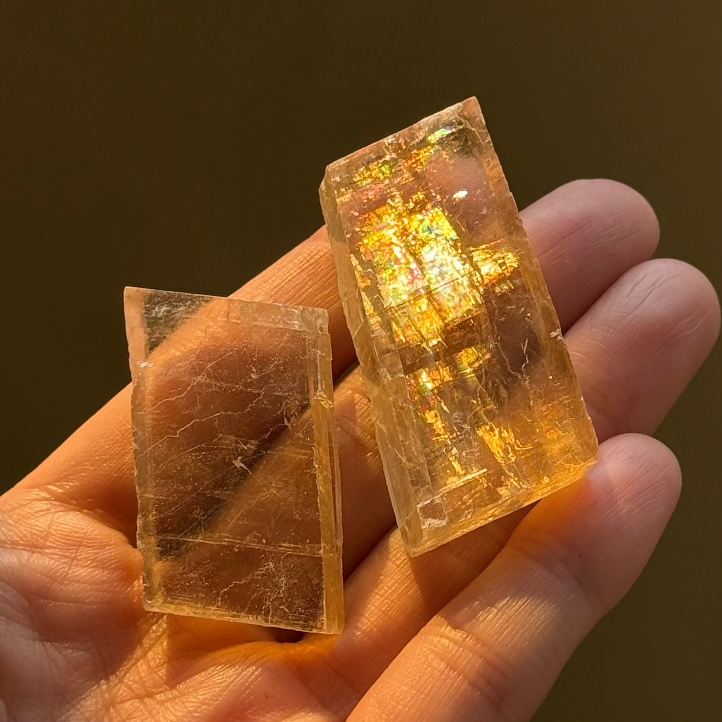 [原石] 黃冰洲石