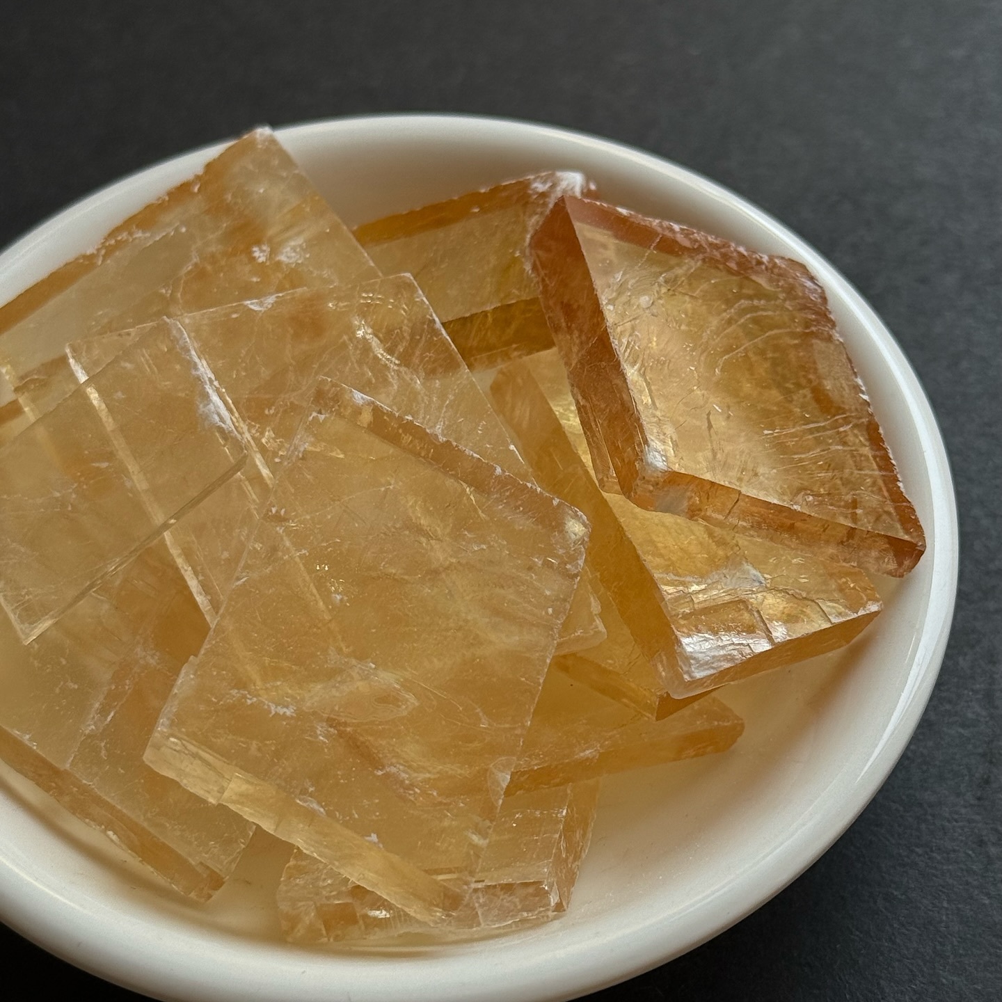 [原石] 黃冰洲石