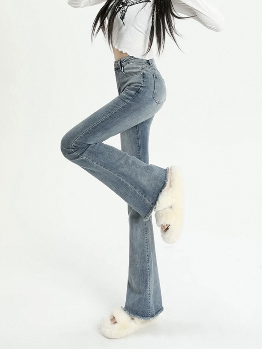 年末出清✧˖°. 店長的寶藏褲🌟超修身毛邊喇叭褲