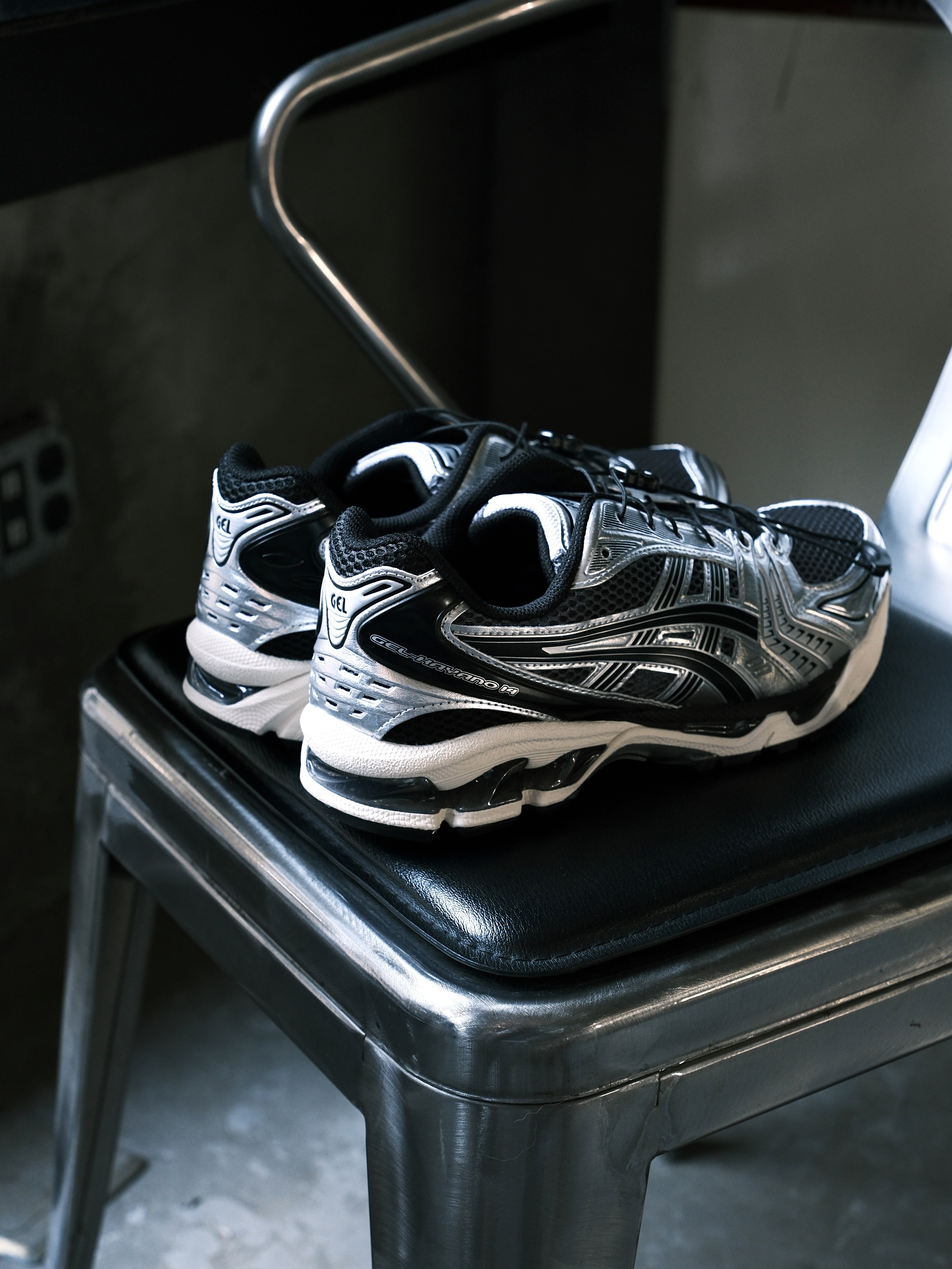 ASICS GEL-KAYANO 14 UNLIMITED PACK "CARRIER GREY BLACK" 先鋒銀 黑銀 灰銀 奶油底 男鞋 1203A549-020 / 現貨