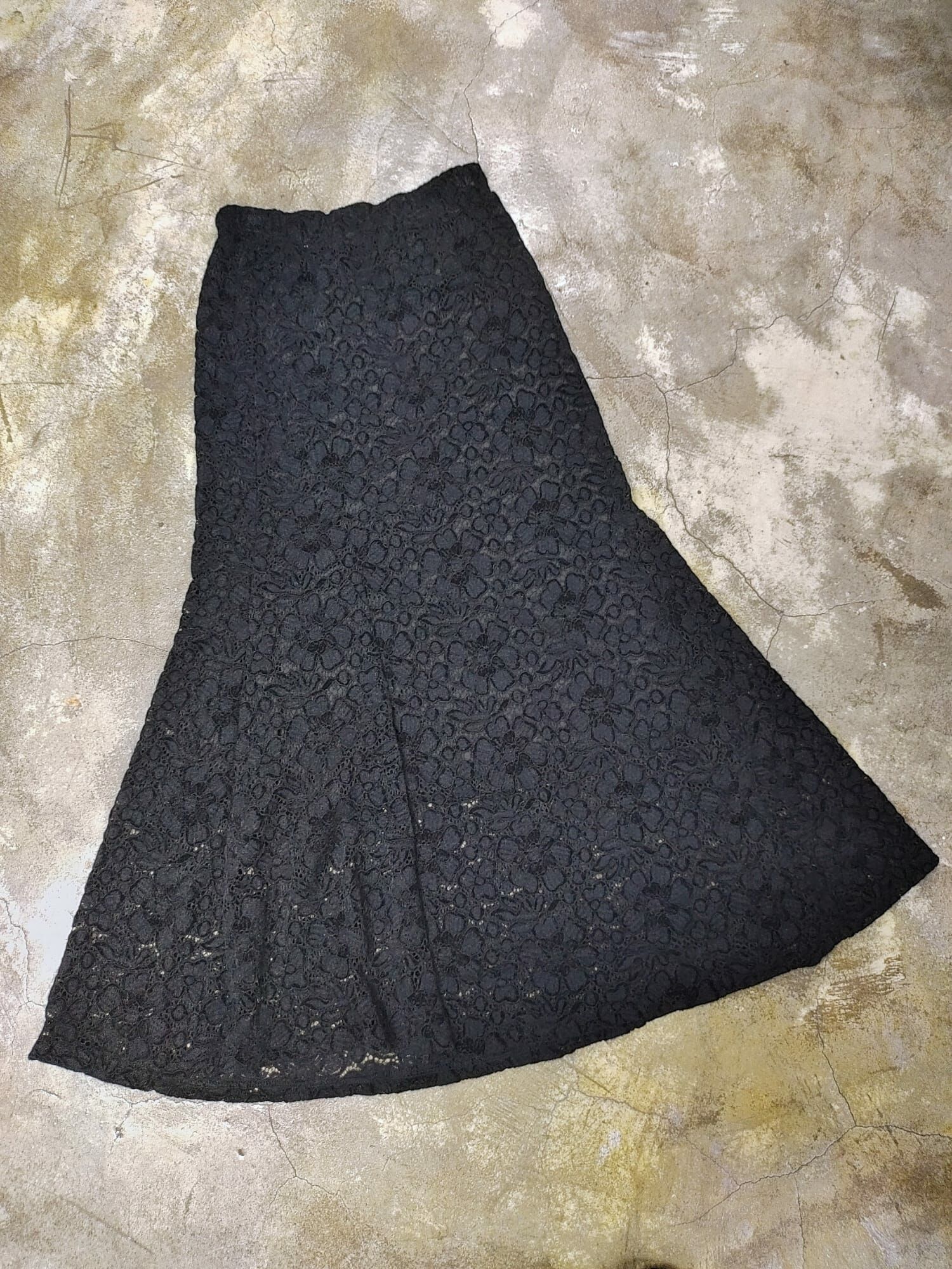 絲絨蕾絲魚尾裙 (現貨款式）