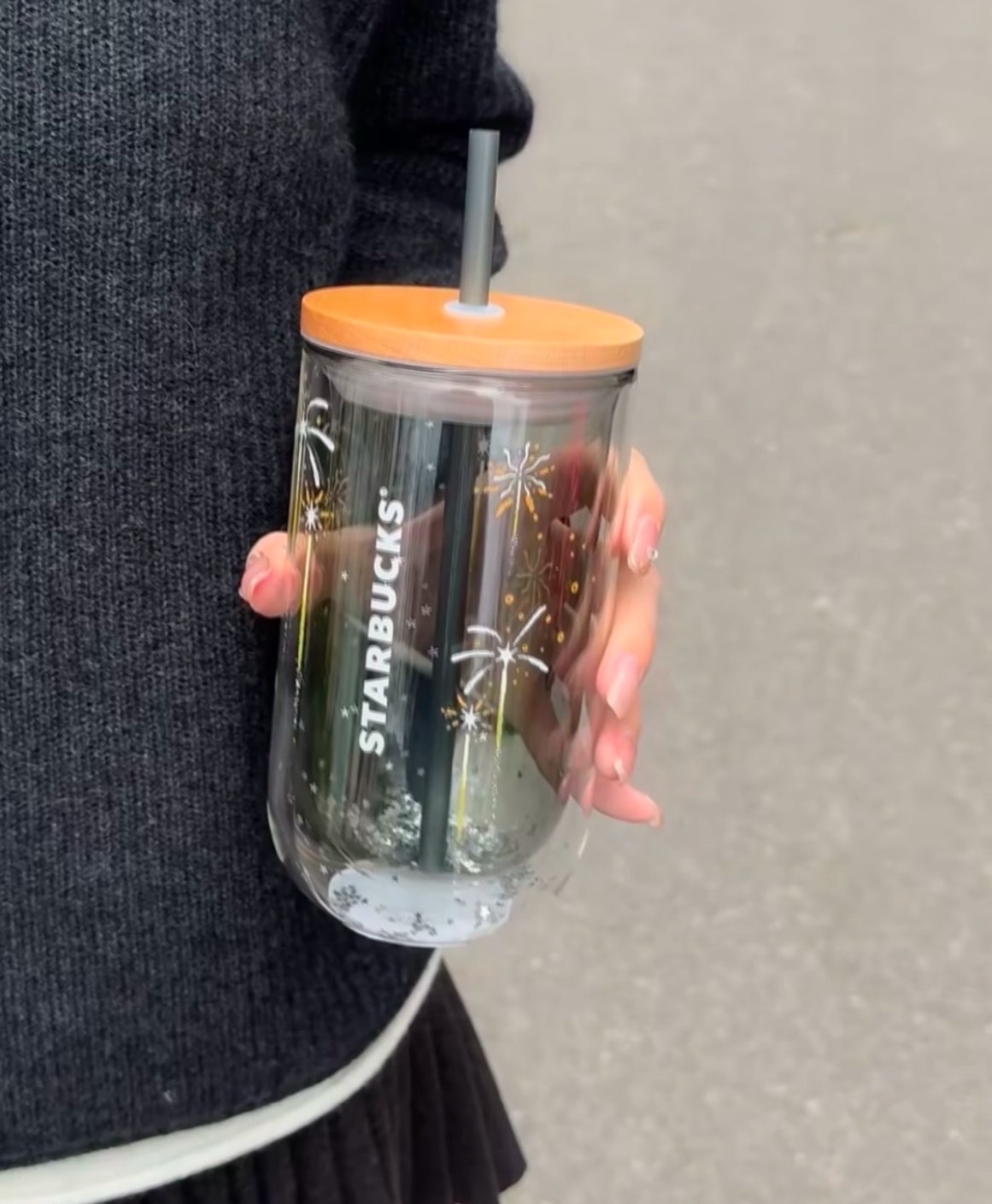 STARBUCKS 星巴克 冬日煙火系列 雙層玻璃 吸管杯 473ml