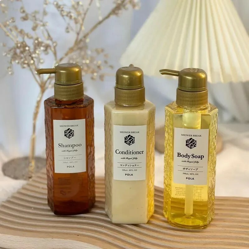 1ME0711-024 POLA 酒店專用蜂皇漿系列洗護沖套裝 300ml x3  (BR)