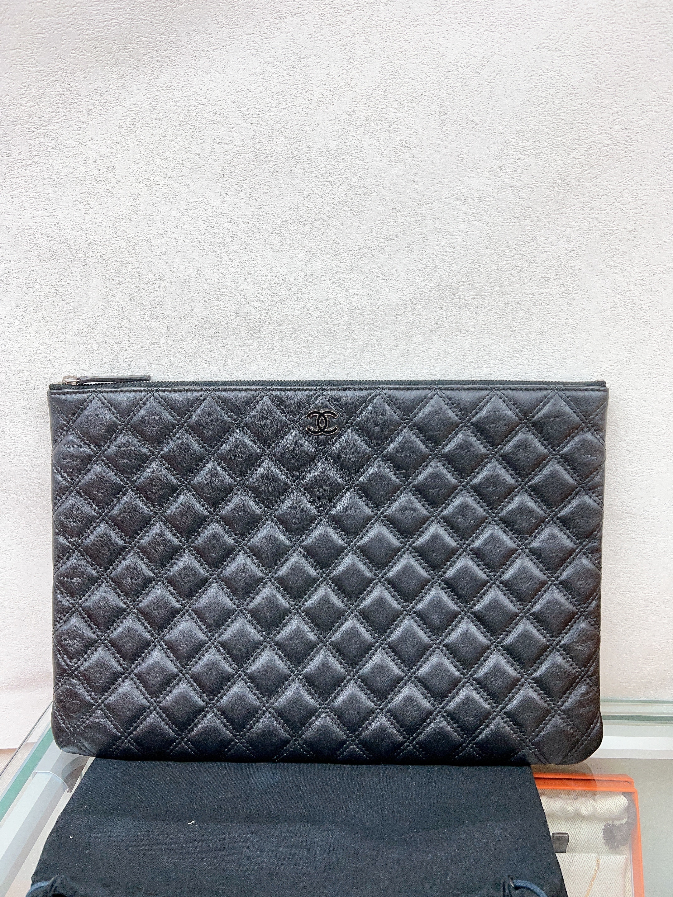 Chanel classic pouch /clutch 34cm (black lambskin)