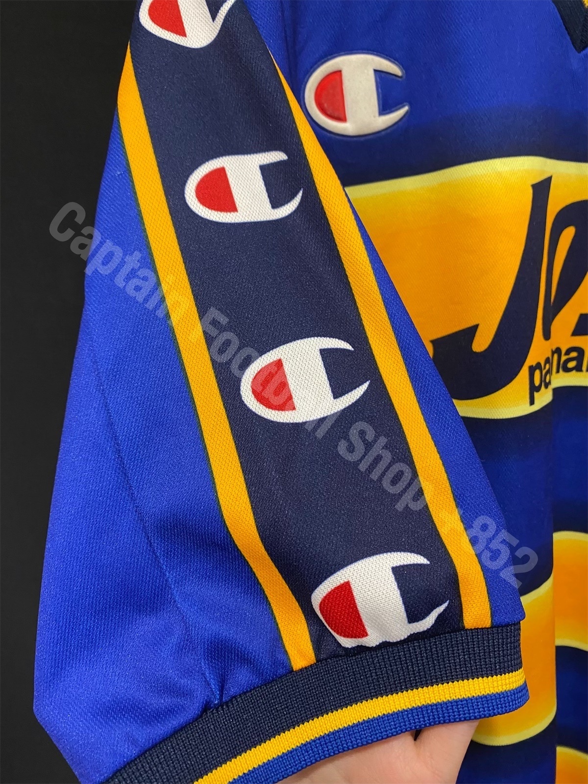 Parma 2001-2002 Champion Home Shirt #10 NAKATA
