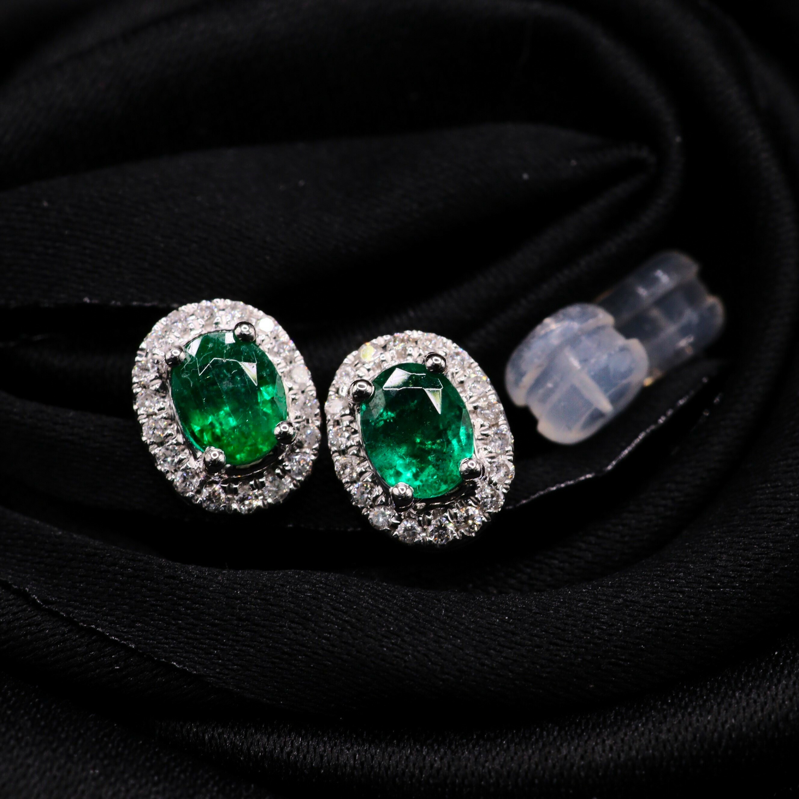 18K White Gold 0.76ct Emerald and Diamond Earrings