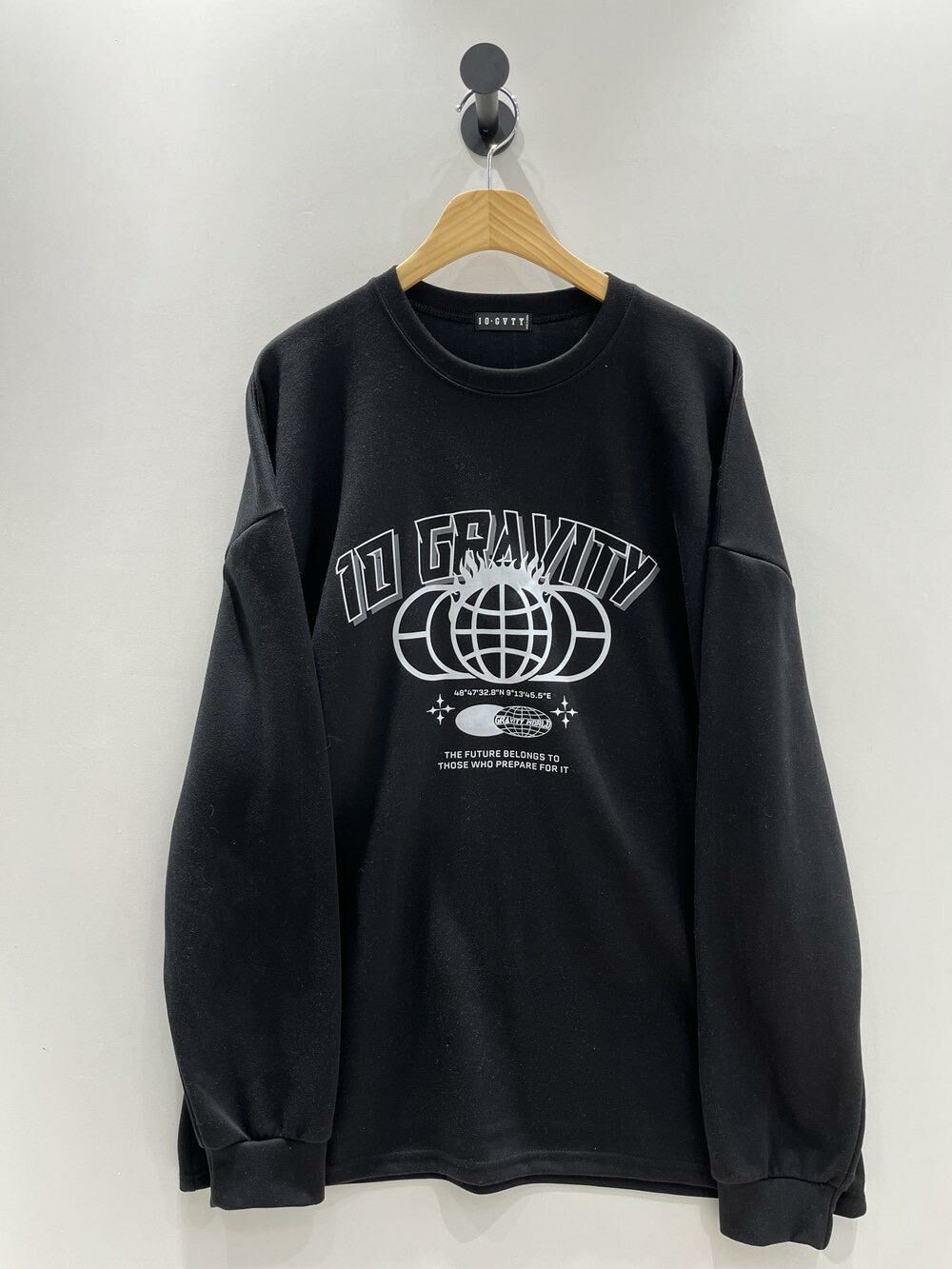 OverSize英文字圖案長袖衫 10.GVTY-0183T