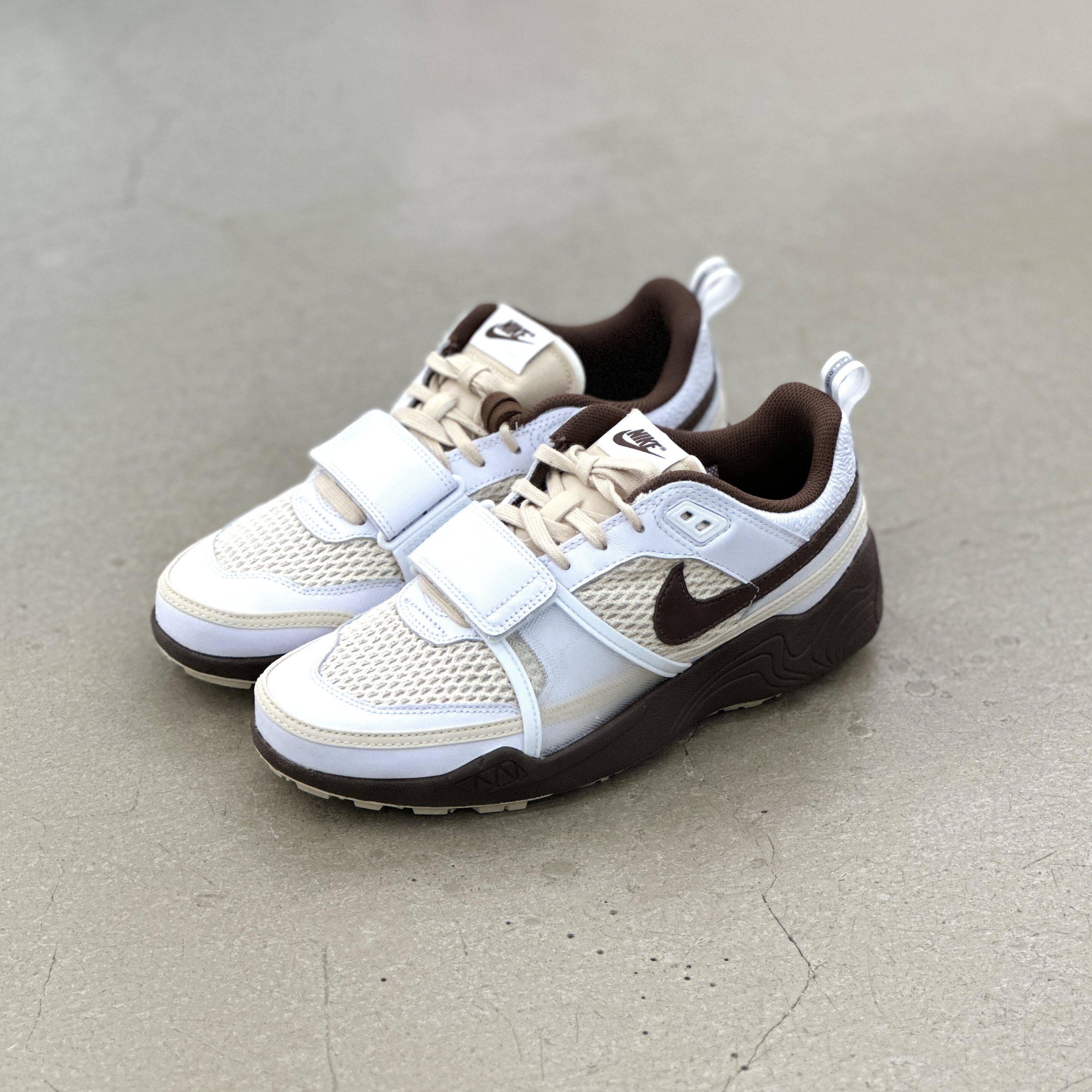 Nike Zoom Field Jaxx Travis Scott Light Chocolate l HQ3073-100