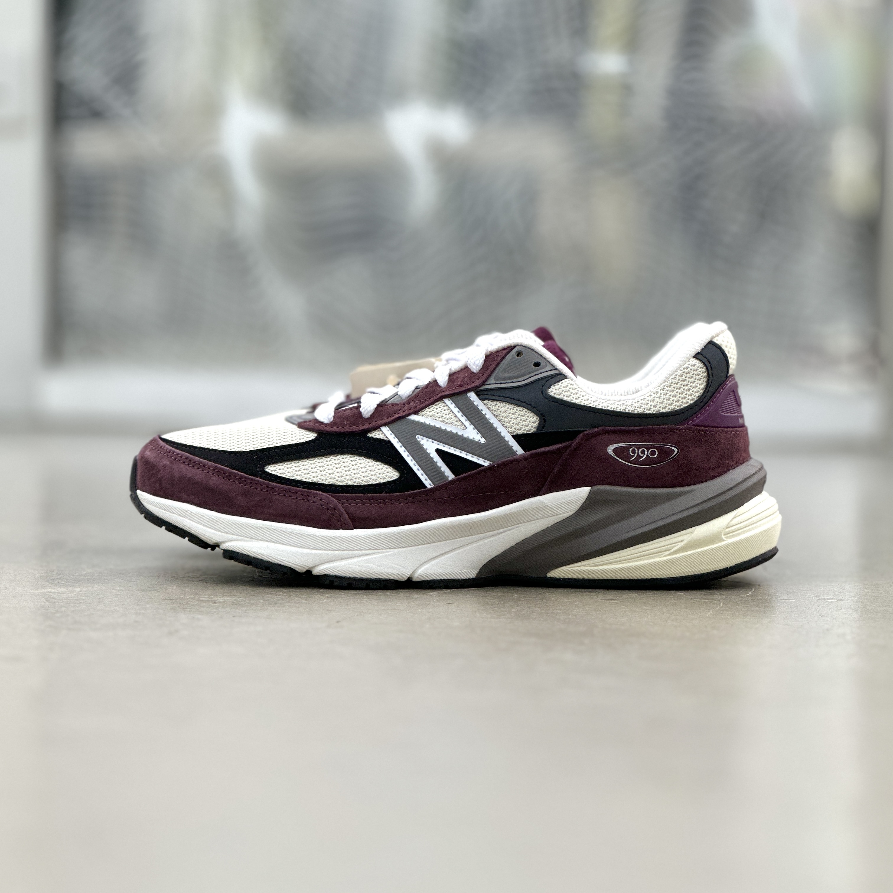 New Balance U990TF6