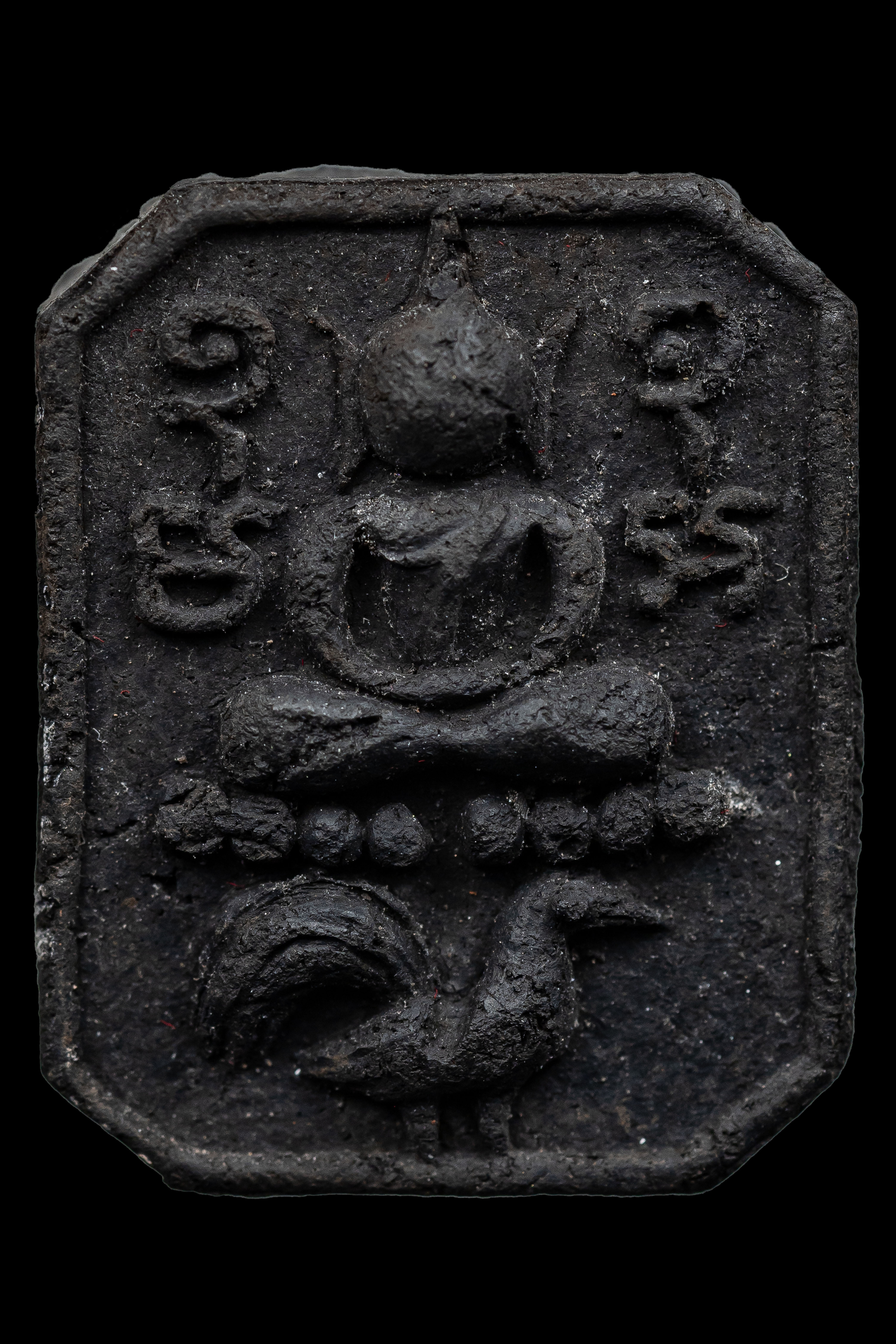 『泰國佛牌』龍婆宋功 神獸崇笛 雞  親壓版本 瓦他薩班 帕阿贊棟提供 材料 02250126