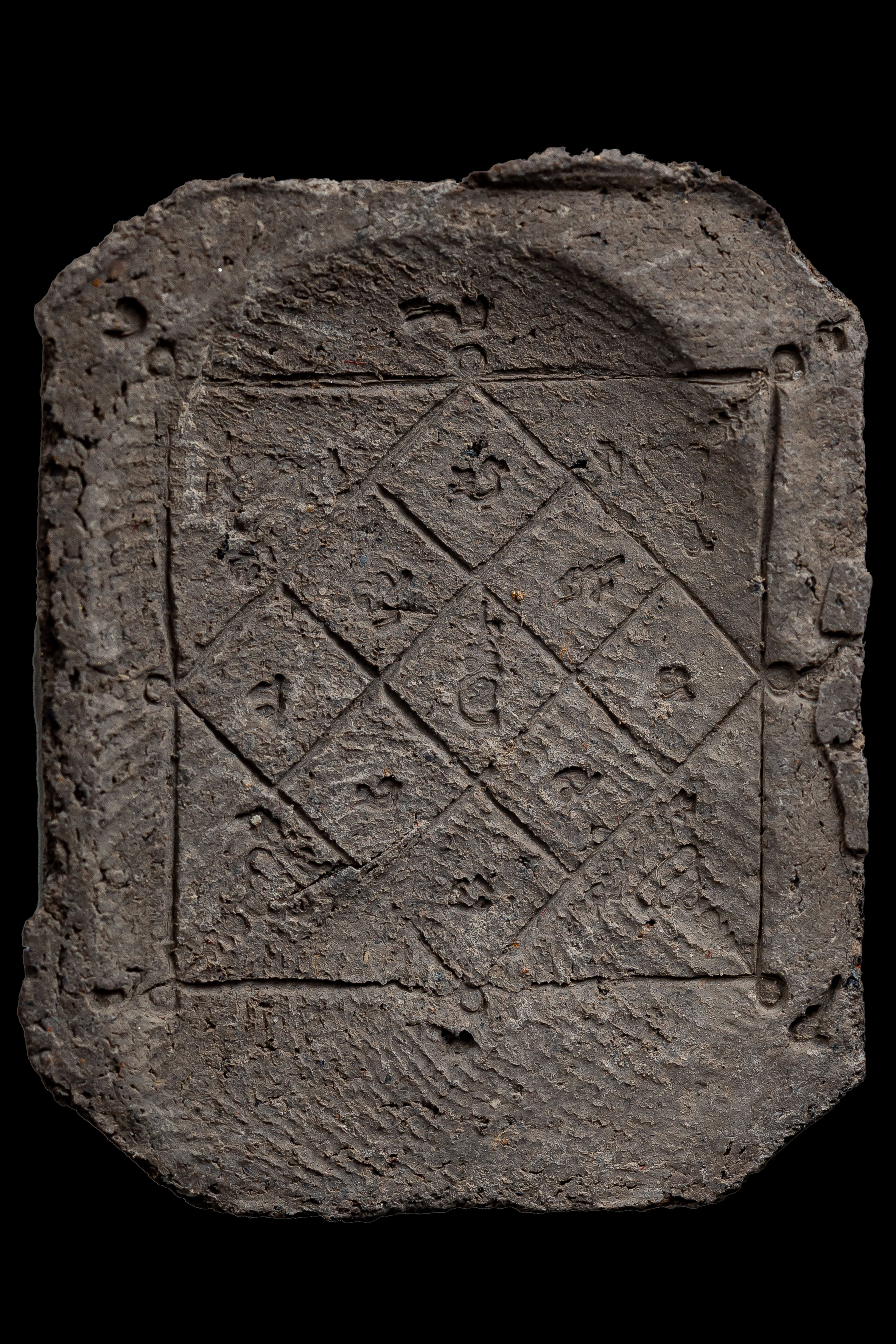 『泰國佛牌』龍婆宋功 神獸崇笛 雞  親壓版本 瓦他薩班 帕阿贊棟提供 材料 03250126