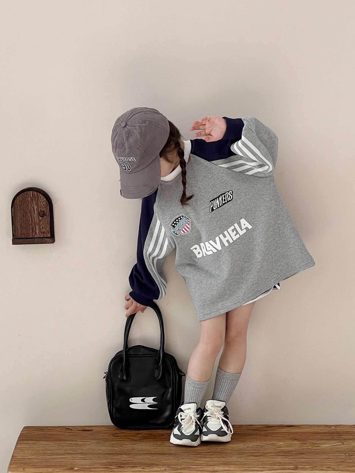 寬鬆撞色圓領條紋長上衣