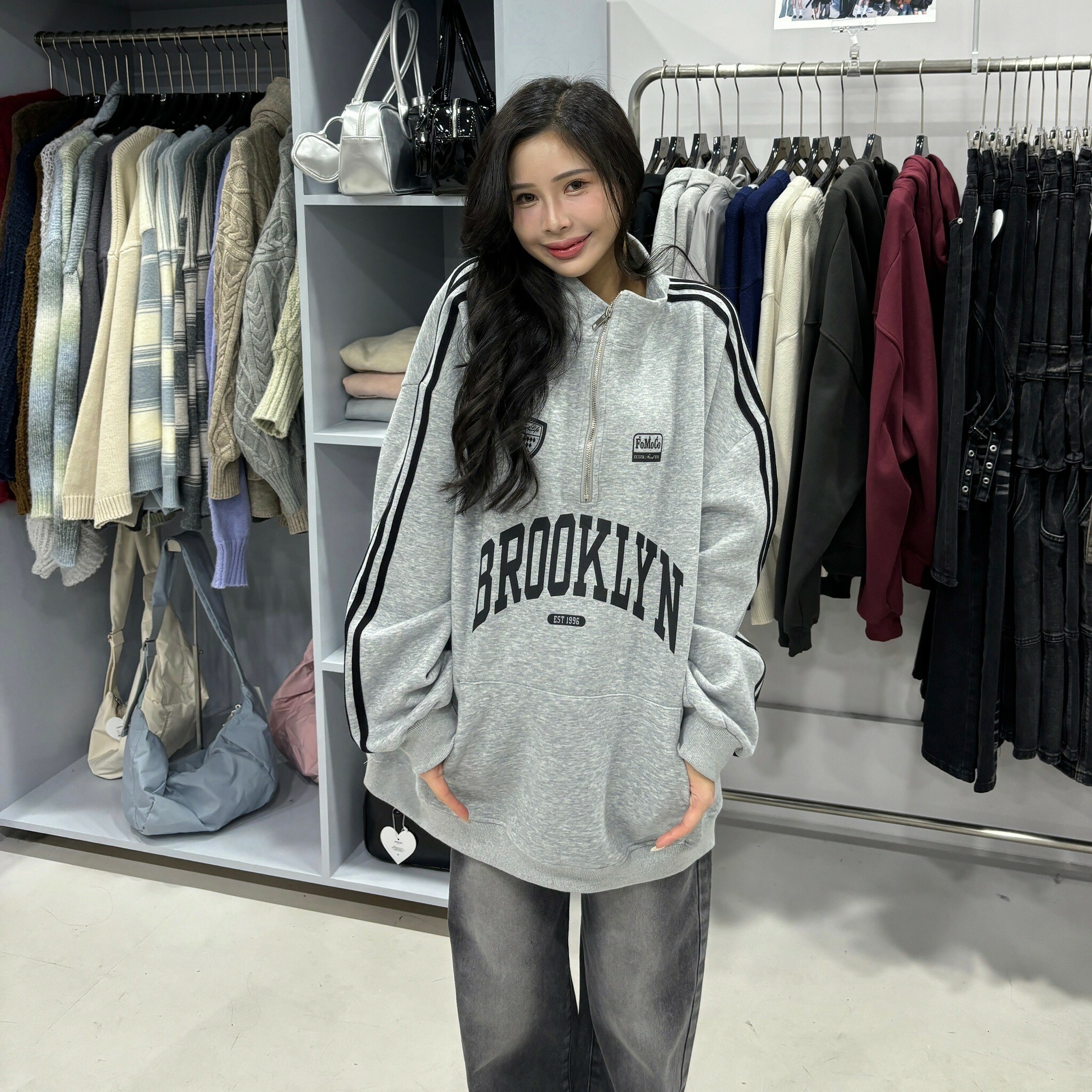 邊條翻領街感大學t