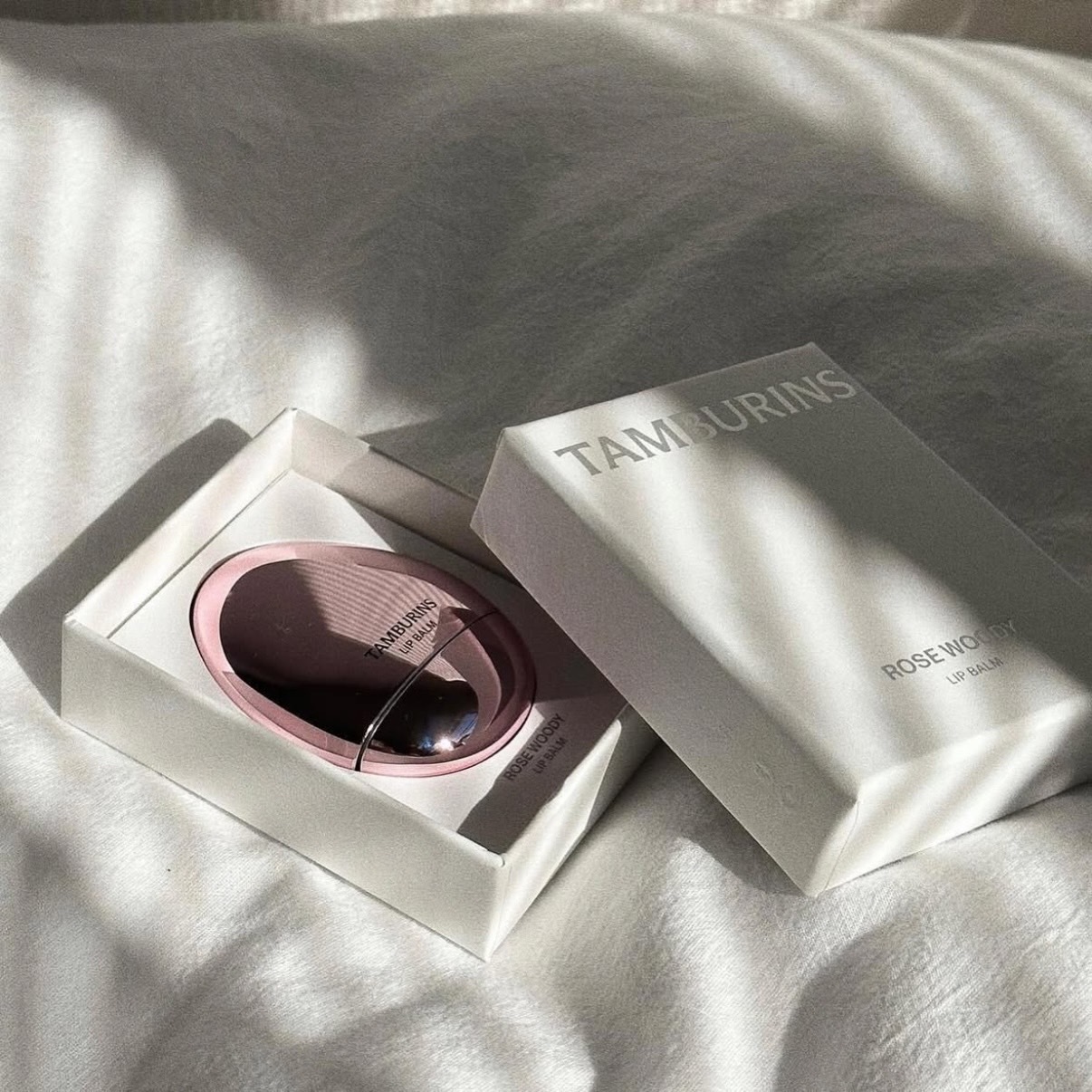 韓國TAMBURINS EGG 玫瑰 粉色 鏡面蛋型護唇膏 5G (無毛絨套）