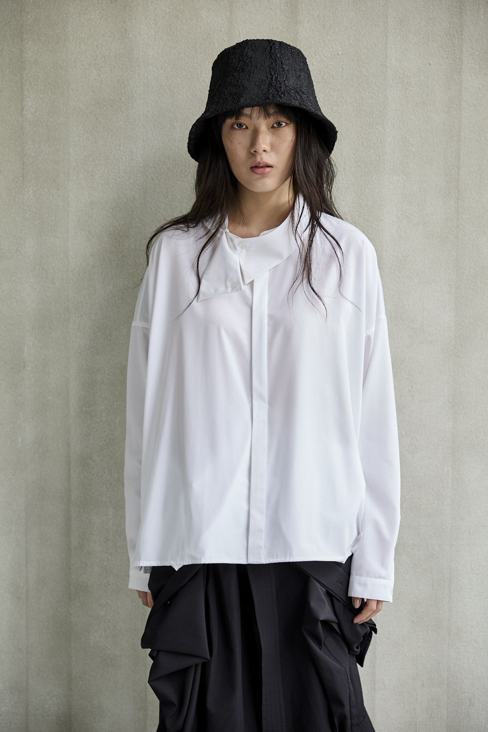 正反兩面刺繡漁夫帽