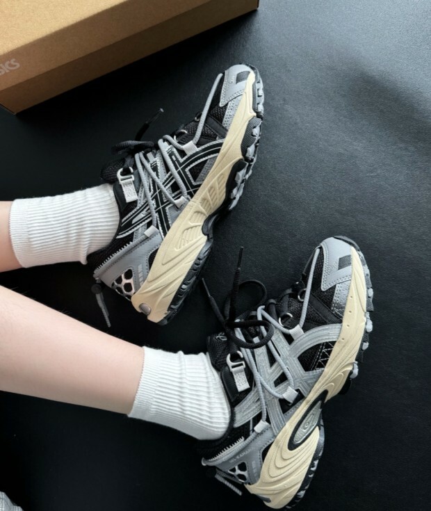 <快速出貨> ASICS GEL-KAHANA TR V2 極銀黑