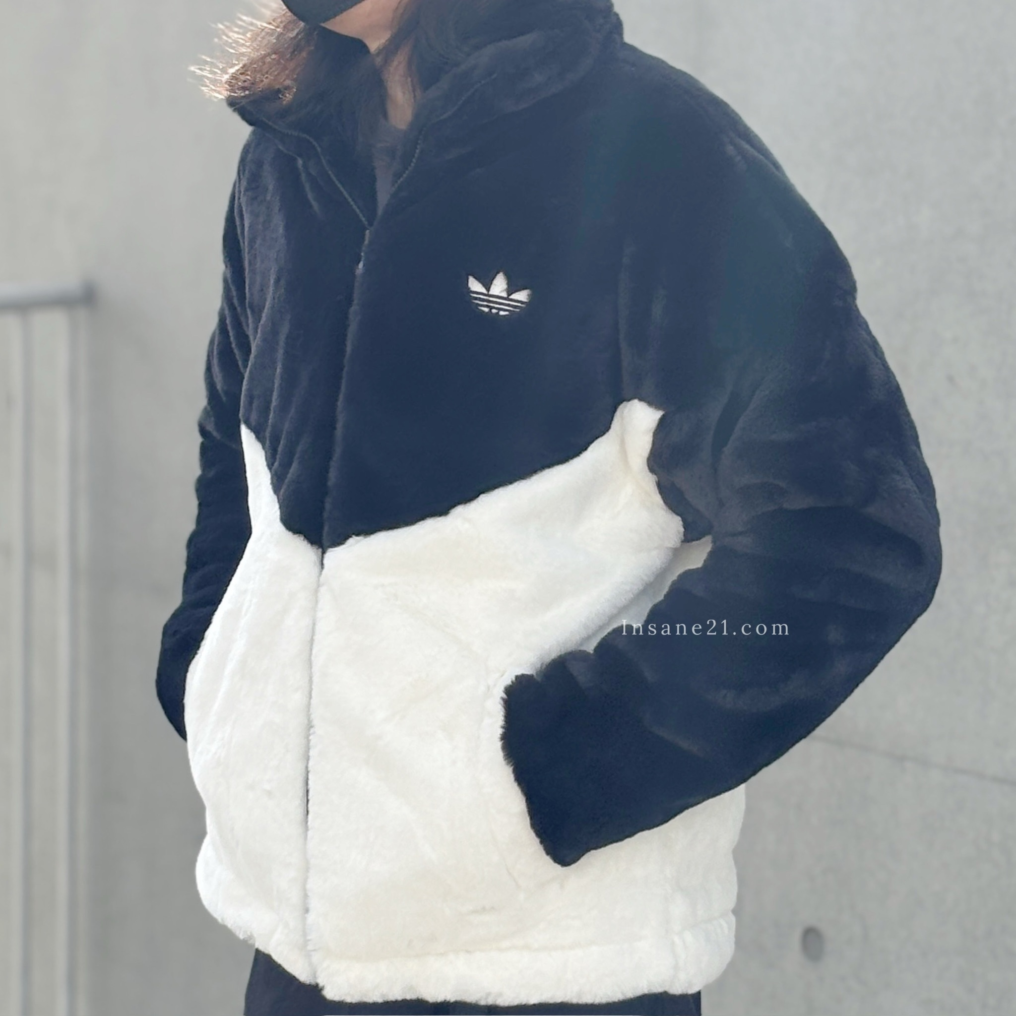 ADIDAS FUR LOGO JACKET 黑白拼接 絨毛外套 保暖 秋冬服飾 IN0981