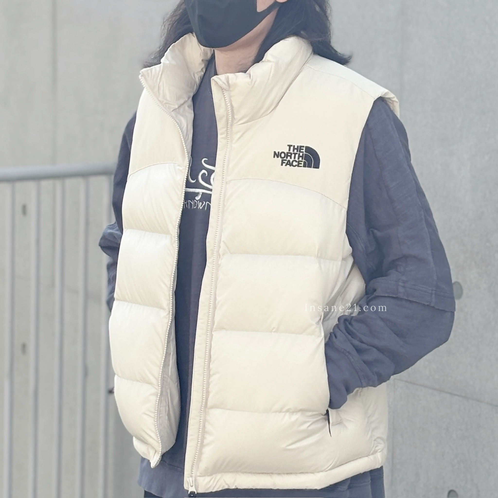 THE NORTH FACE 北臉 羽絨背心 米白//黑 保暖 秋冬服飾 NTH 男女服飾NV3NQ54A /NV3NQ54B