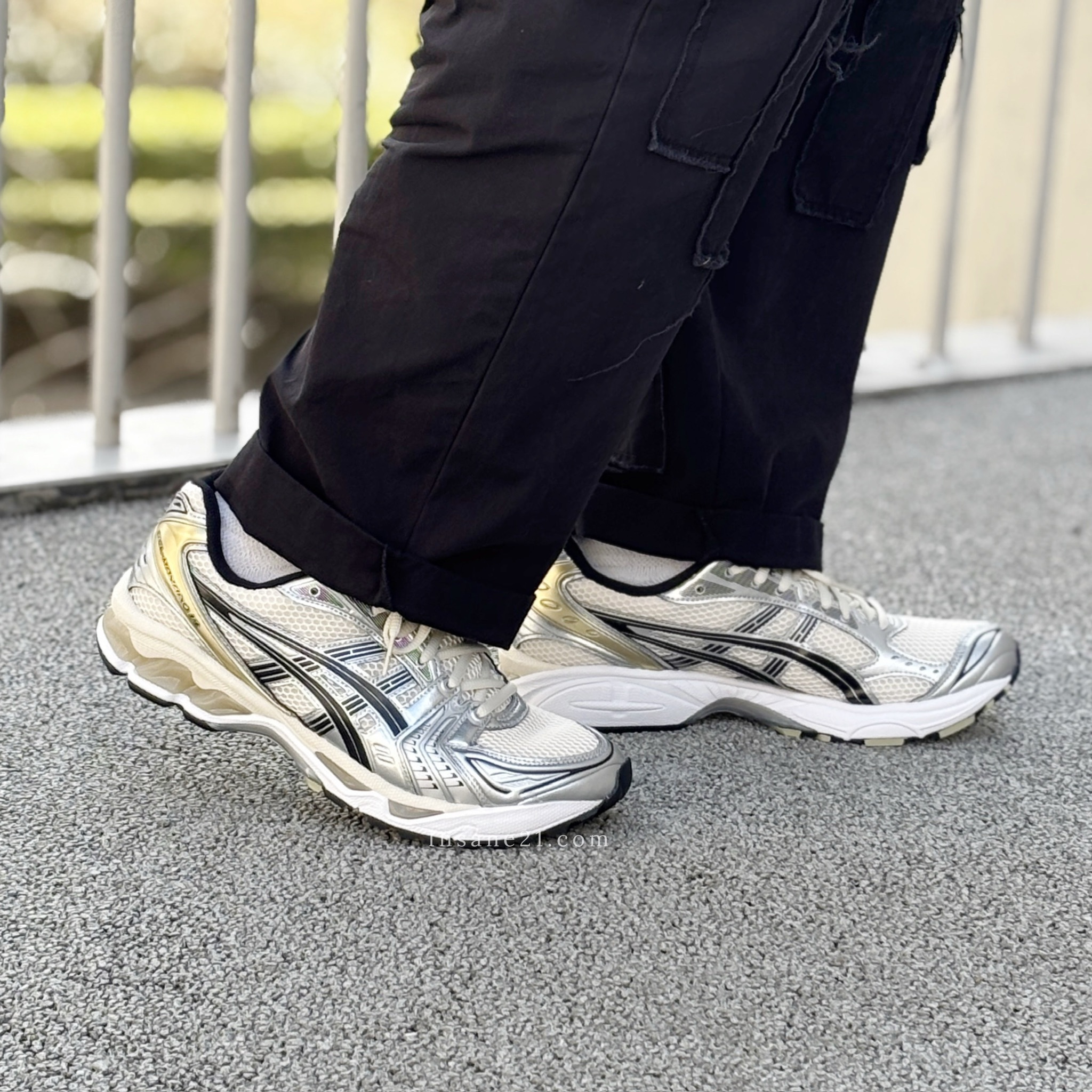 ASICS GEL-KAYANO 14 奶油金 復古 運動鞋 避震 1203A537-200