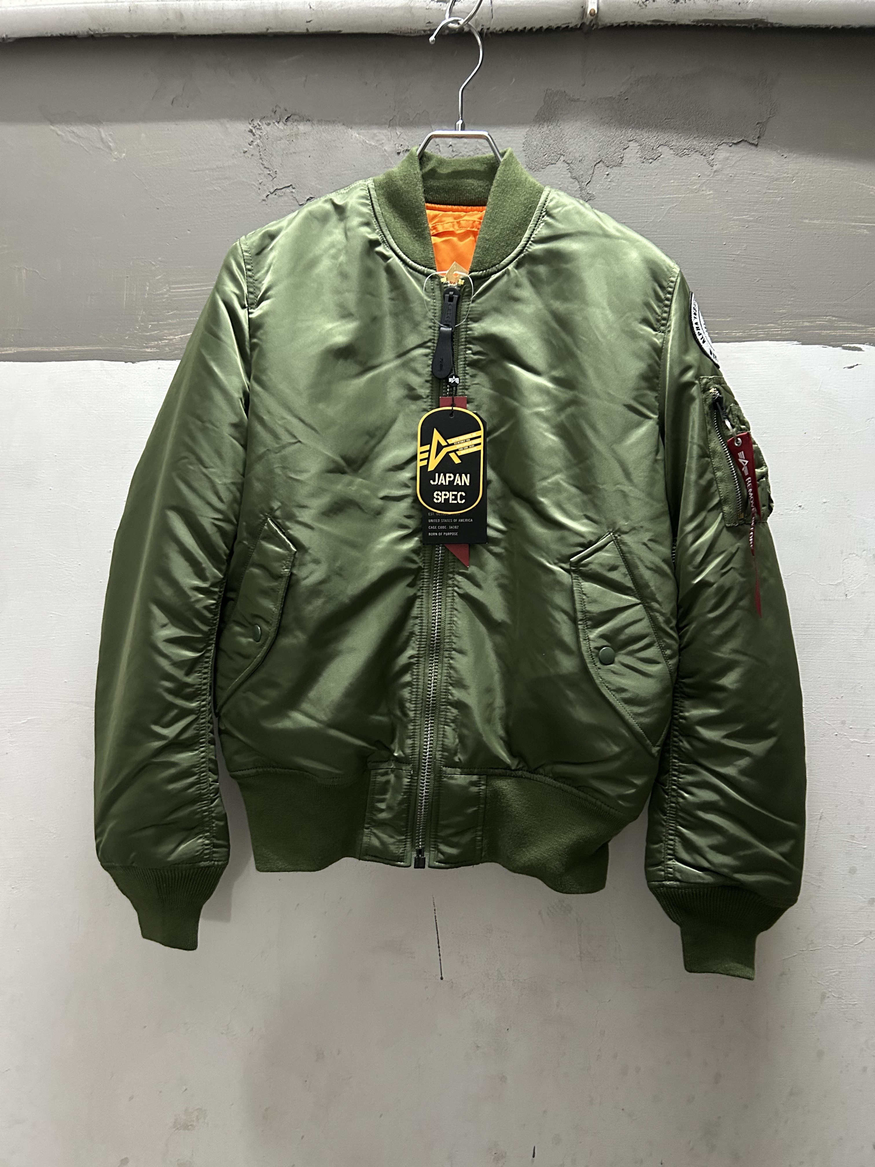 ALPHA MA-1 W/Patch Green Deadstock