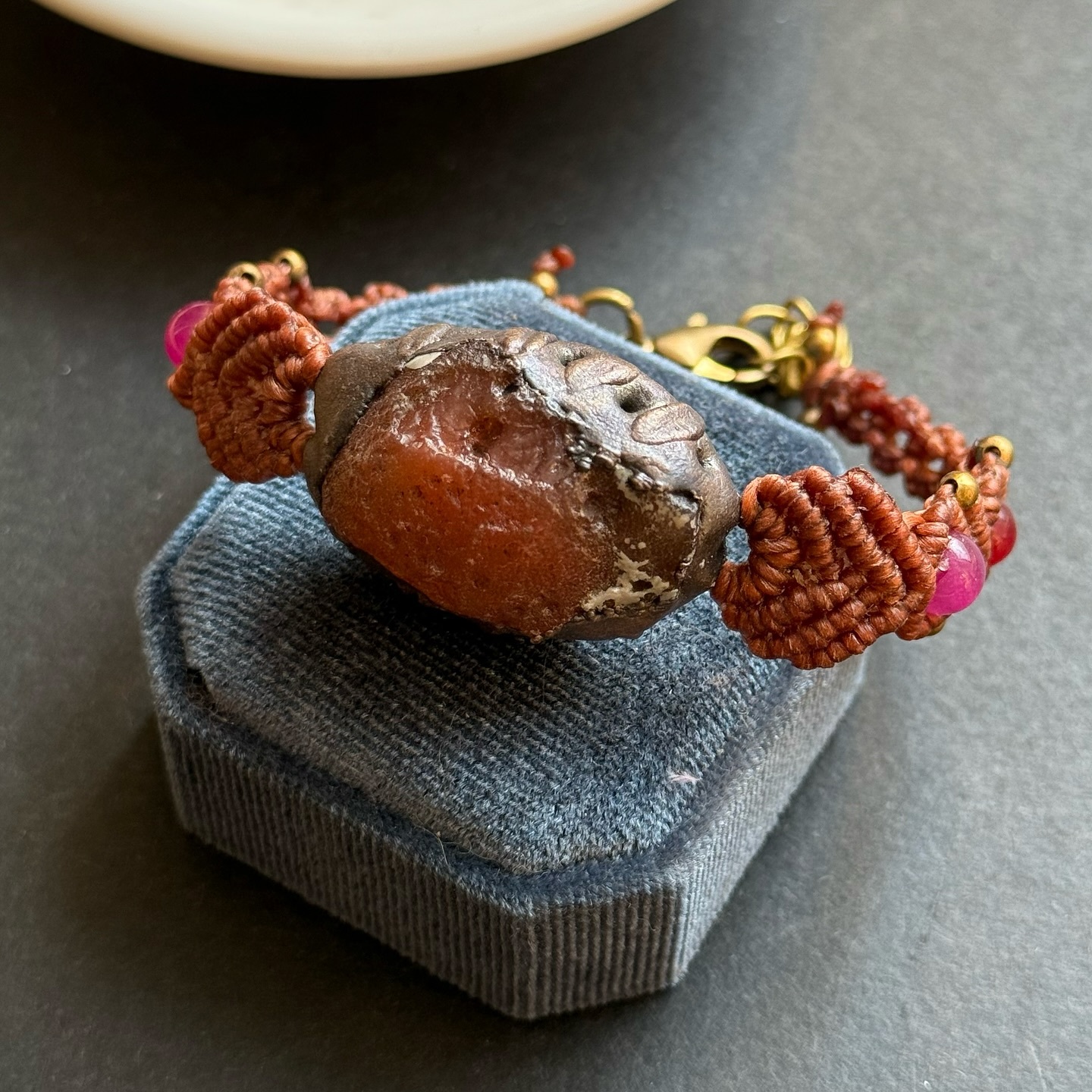 [原石] 紅瑪瑙 蠟線編織手串 設計師原創款