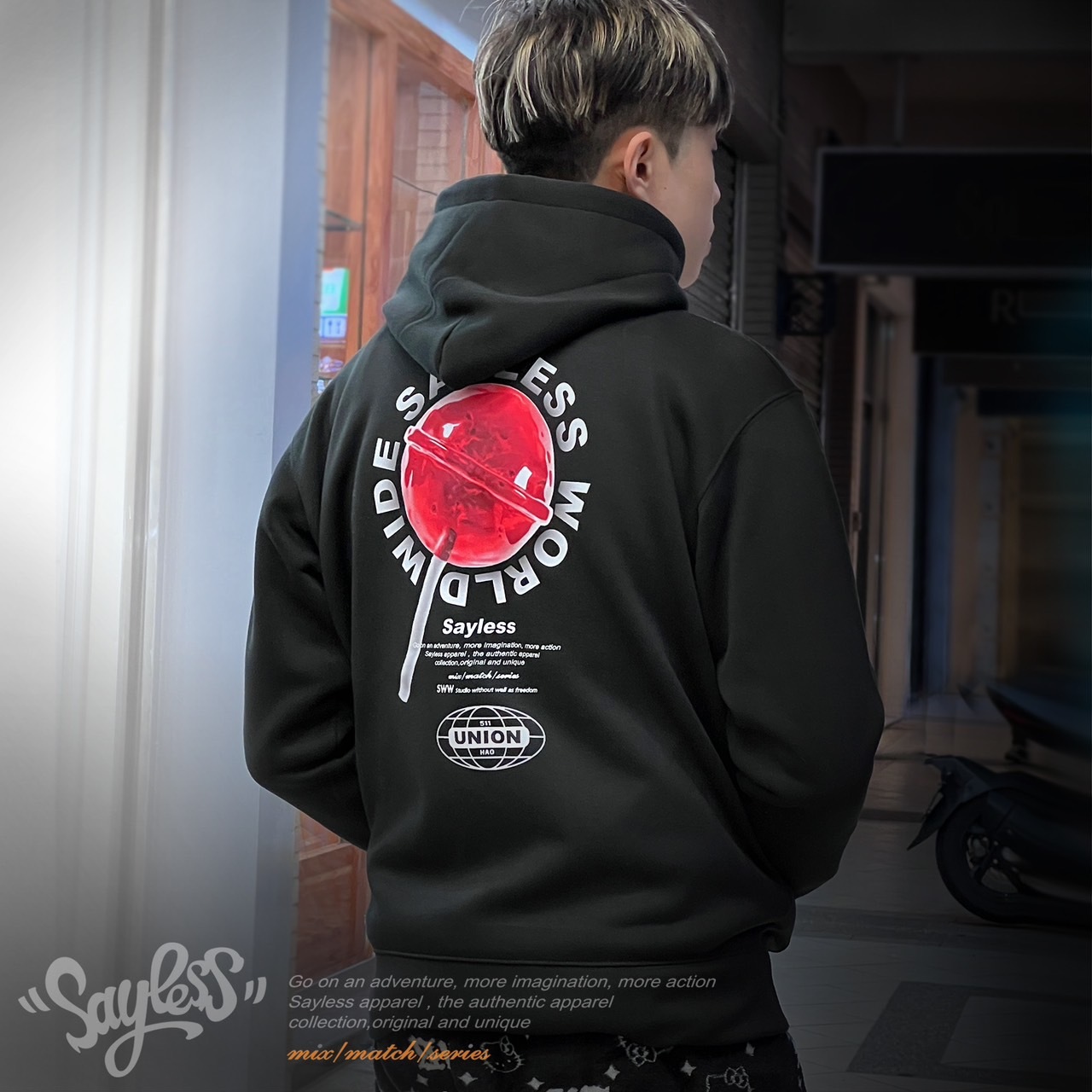 SAYLESS 棒棒糖帽T