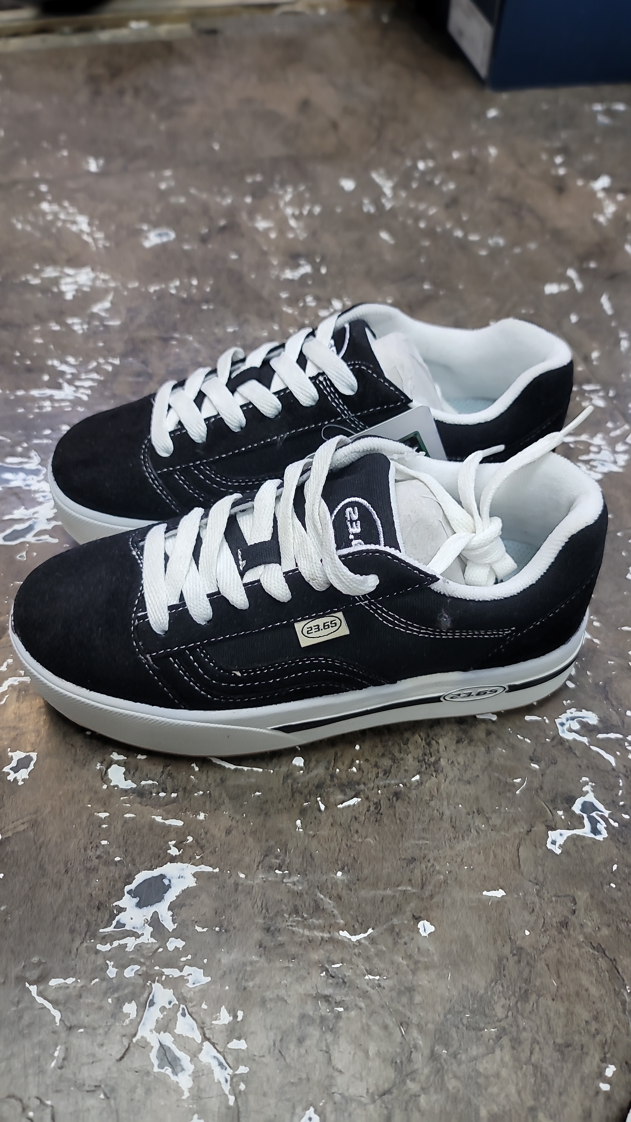 ca19508**  230碼
