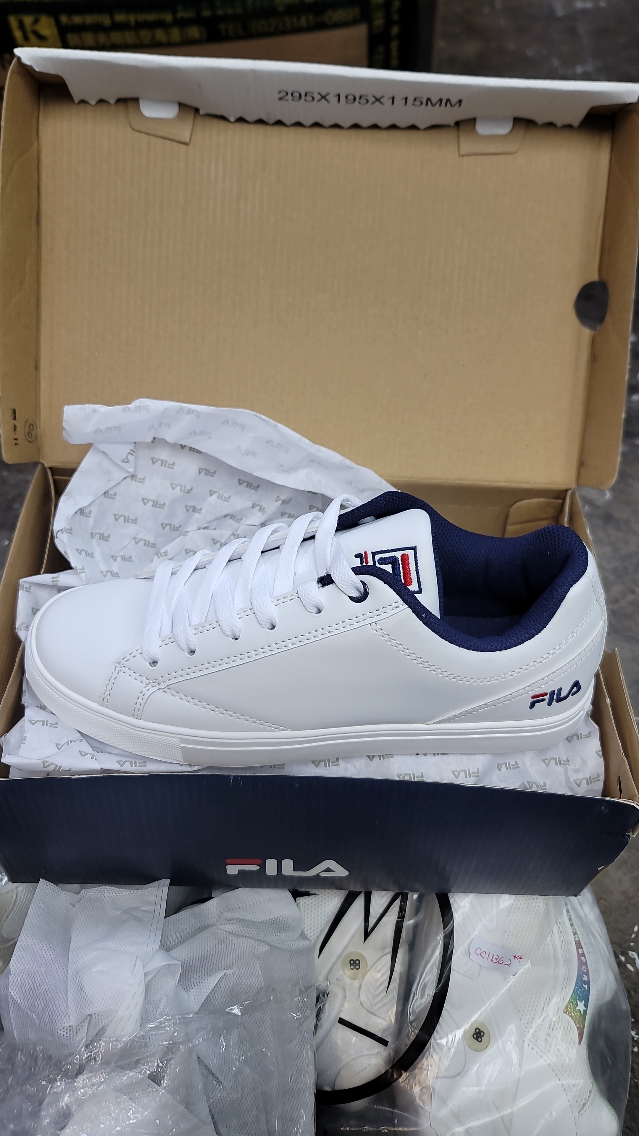 ca19513**  240碼