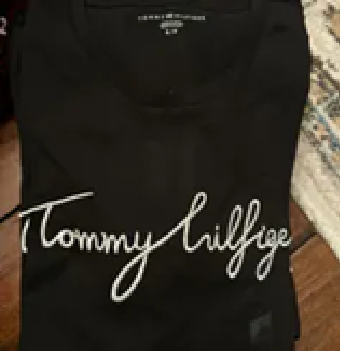 [S] TOMMY HILFIGER LADIES TEE EMBROIDERY LOGO, BLACK, 76J5334-001 (STH945)