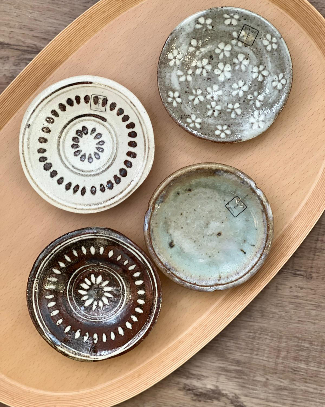 六魯 手工陶器 根古芽手塩皿 白色