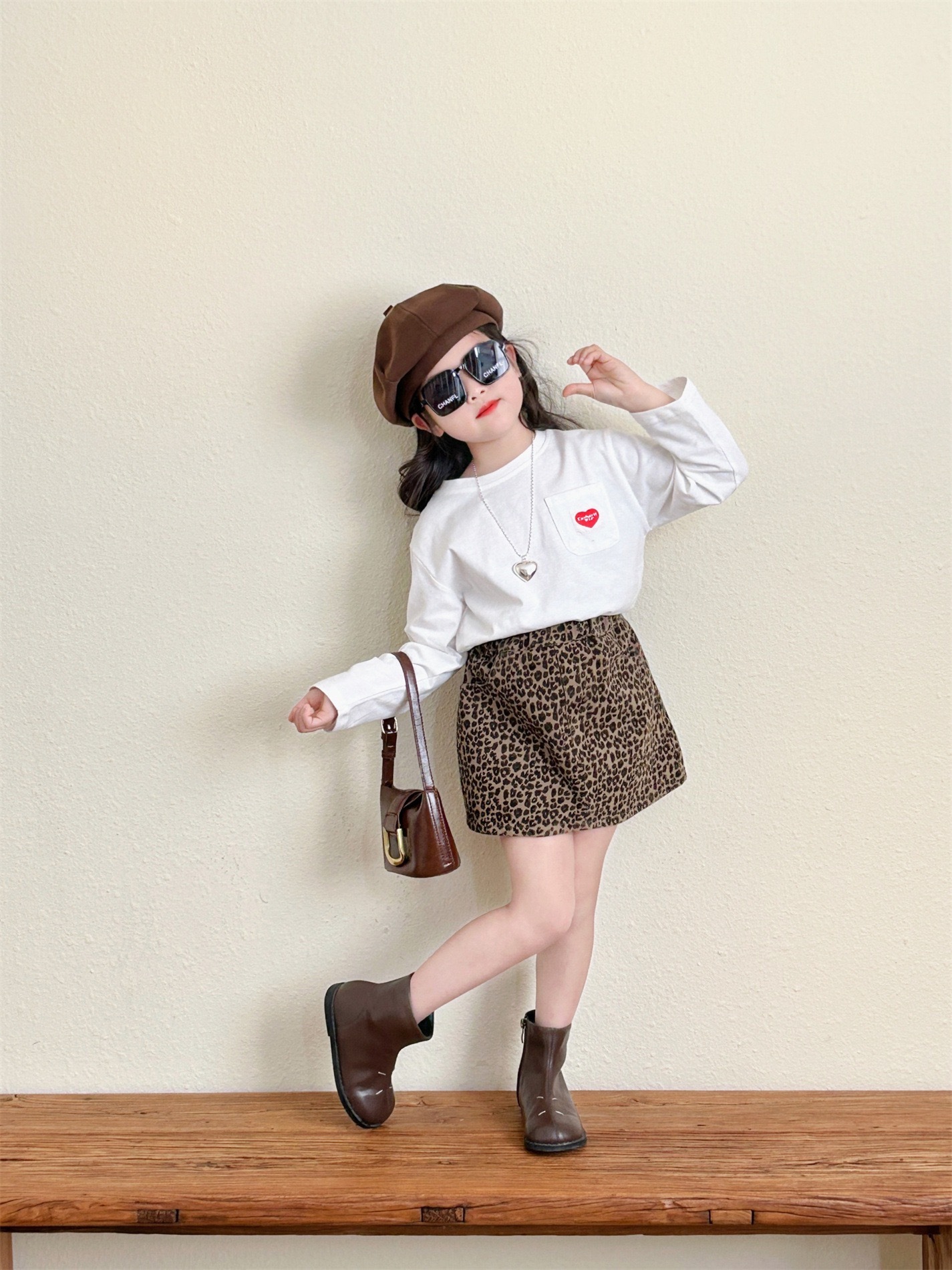 女孩閉眼入時髦豹紋套裝 𓍯 ꒱ ⁺  ＊需拆開購買