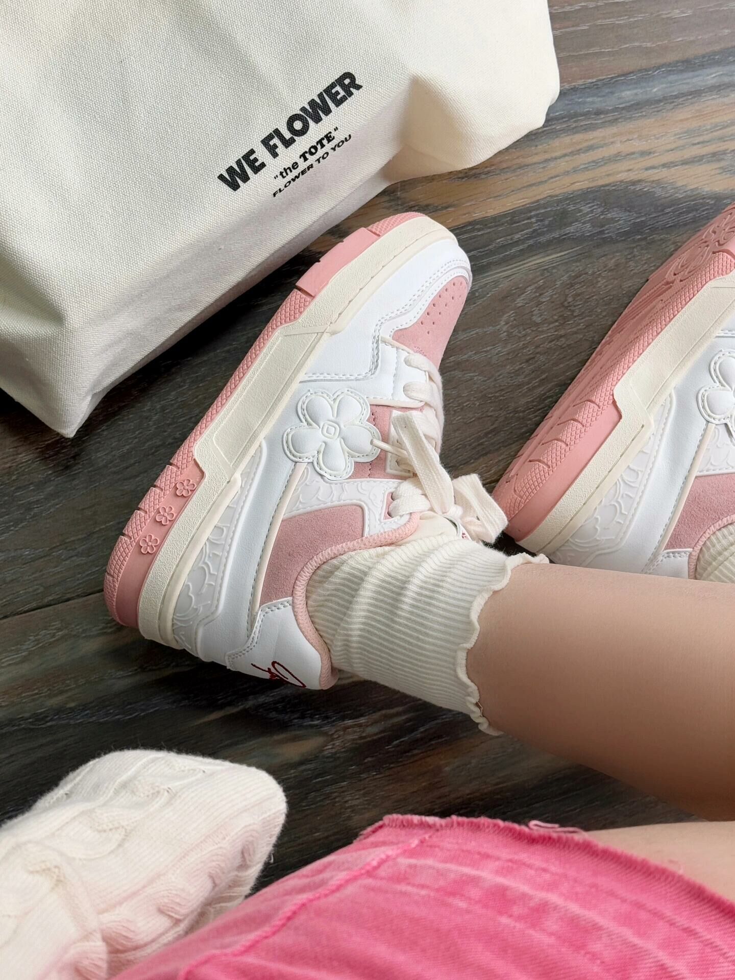 We Flower 小花鞋 老爹鞋 草莓蛋糕 慕絲粉 粉白 淡粉 情人節 板鞋 復古 厚底 麵包鞋/預購