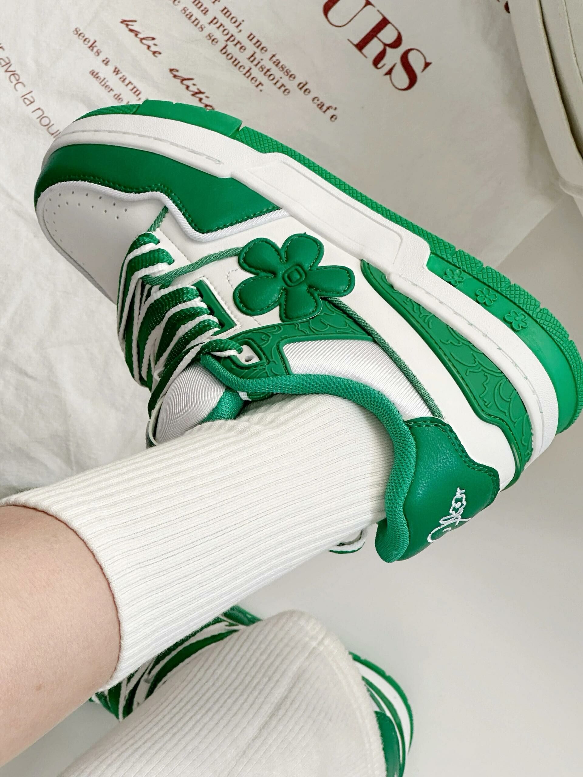 We Flower 小花鞋 老爹鞋 白綠色 白色 綠色 板鞋 復古 厚底 麵包鞋/預購