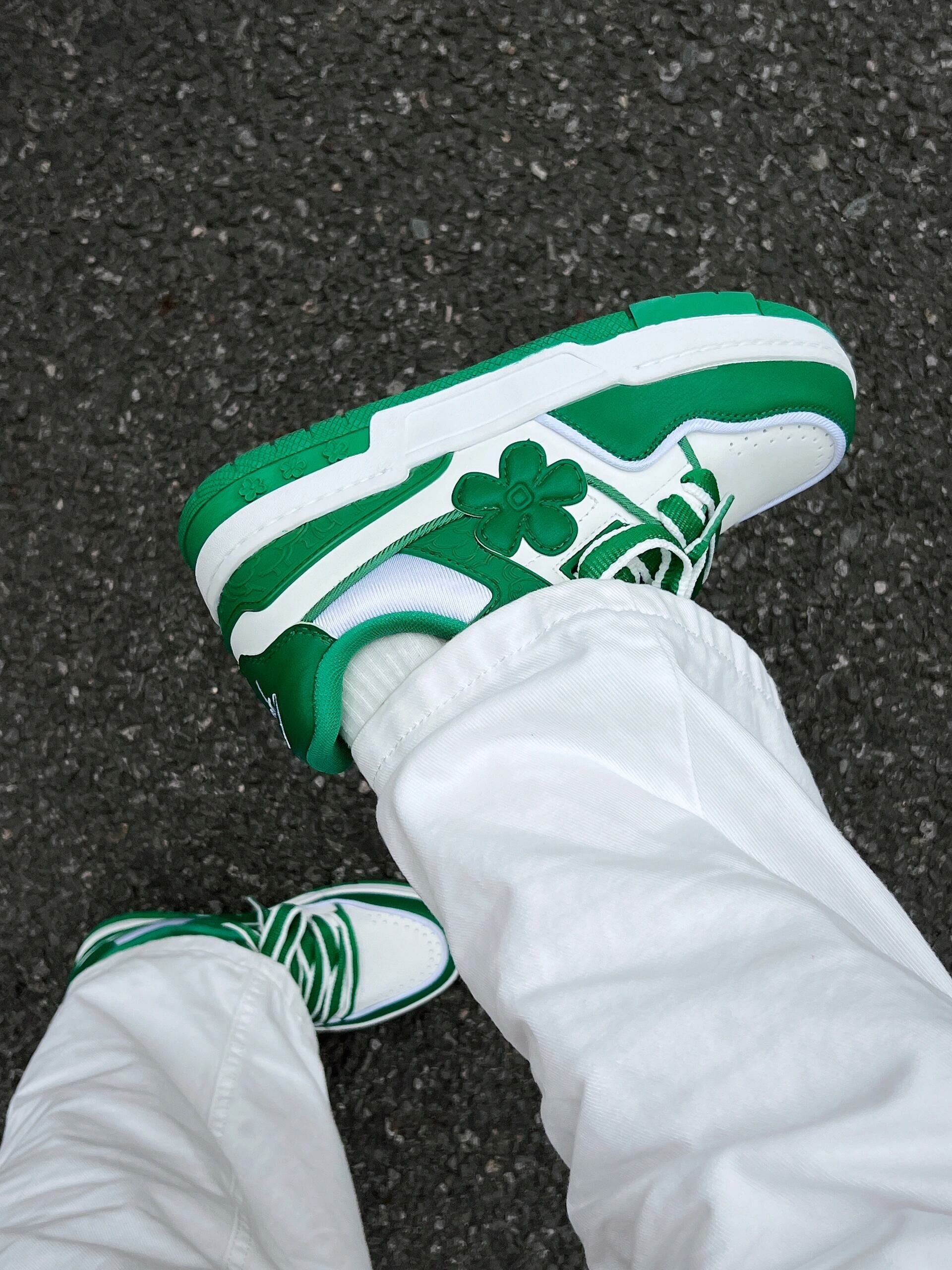 We Flower 小花鞋 老爹鞋 白綠色 白色 綠色 板鞋 復古 厚底 麵包鞋/預購