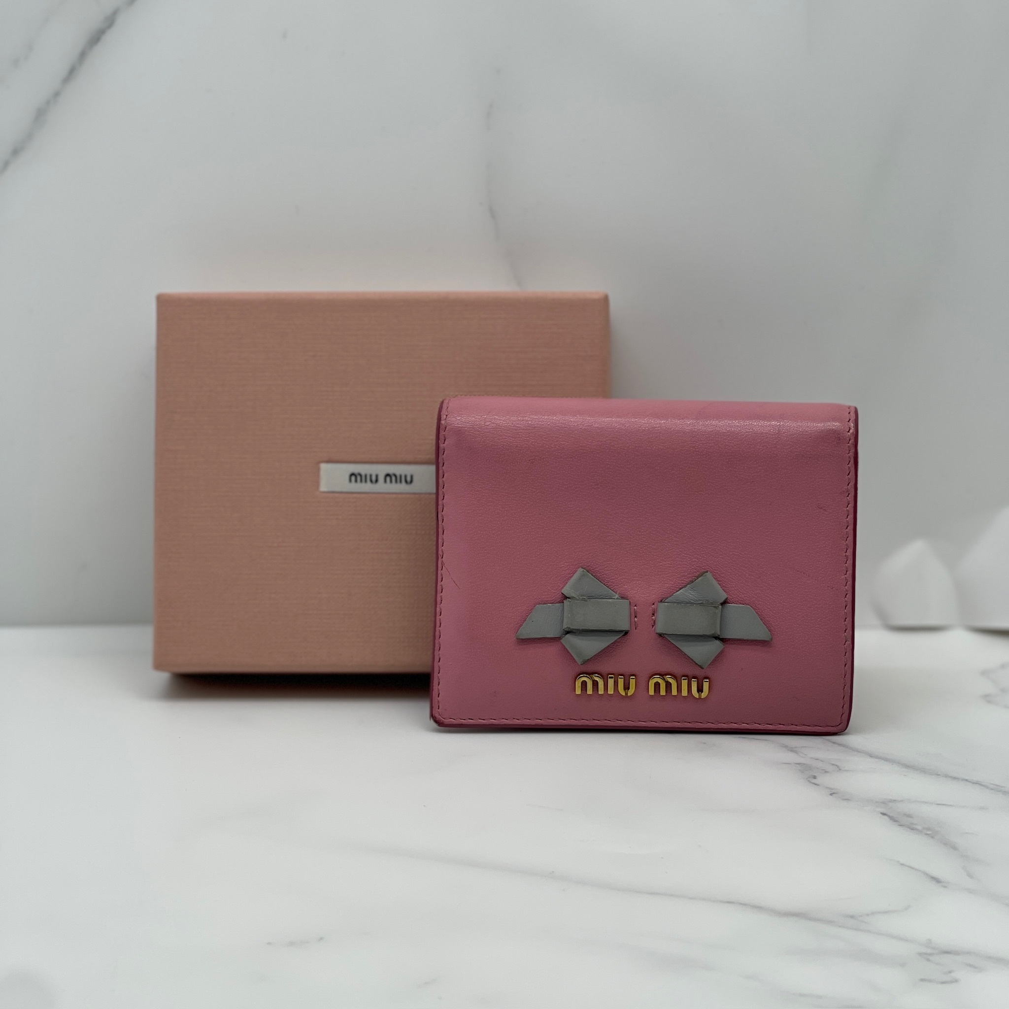 MiuMiu wallet (蝴蝶結款）