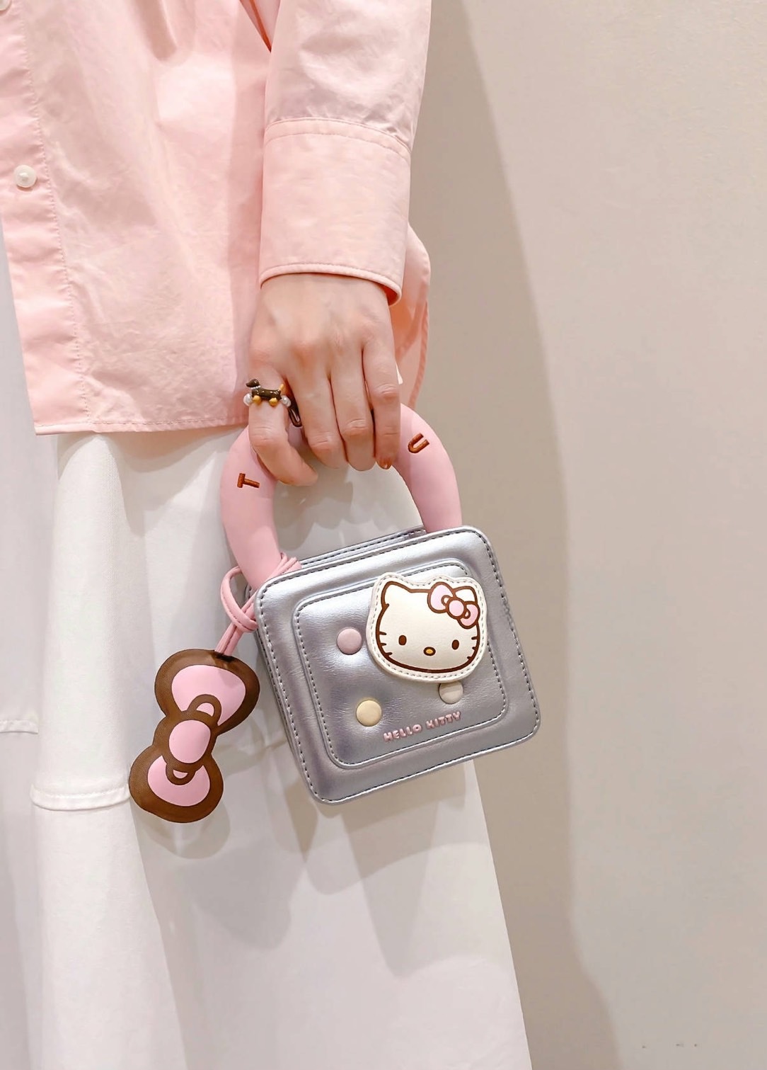 <正版授權> HELLO KITTY 三麗鷗 迷你鏈條小包 凱蒂貓