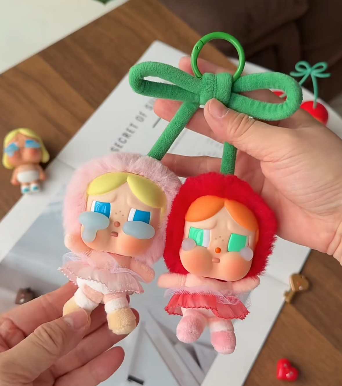 泡泡瑪特 Crybaby 愛神的眼淚系列 糖膠毛絨吊飾 吊卡 櫻桃 磁吸/預購