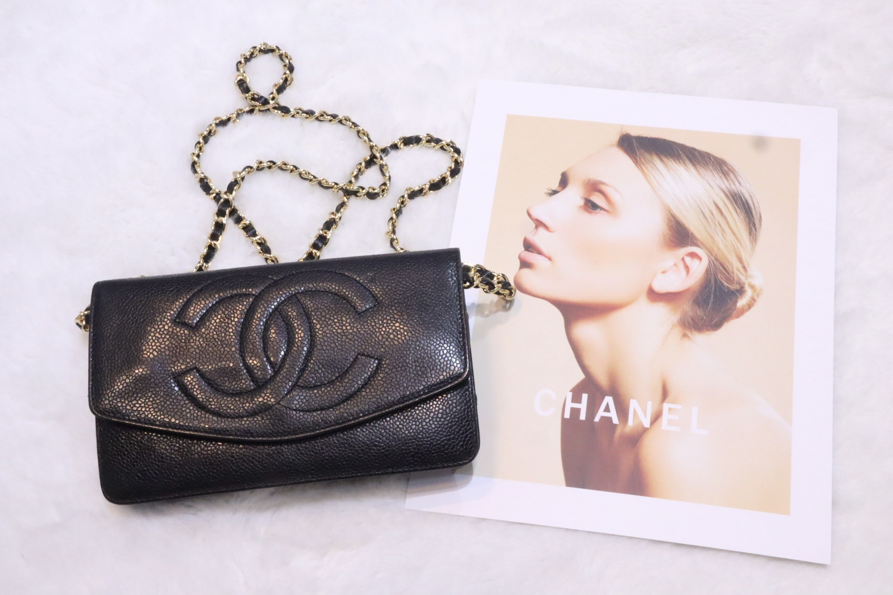 Chanel pouch黑色荔枝皮🖤 送斜孭鏈