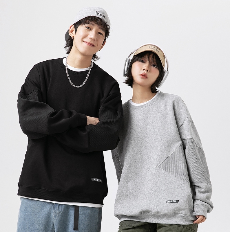 2M11 幾何螺紋造型拼接大學T 三色