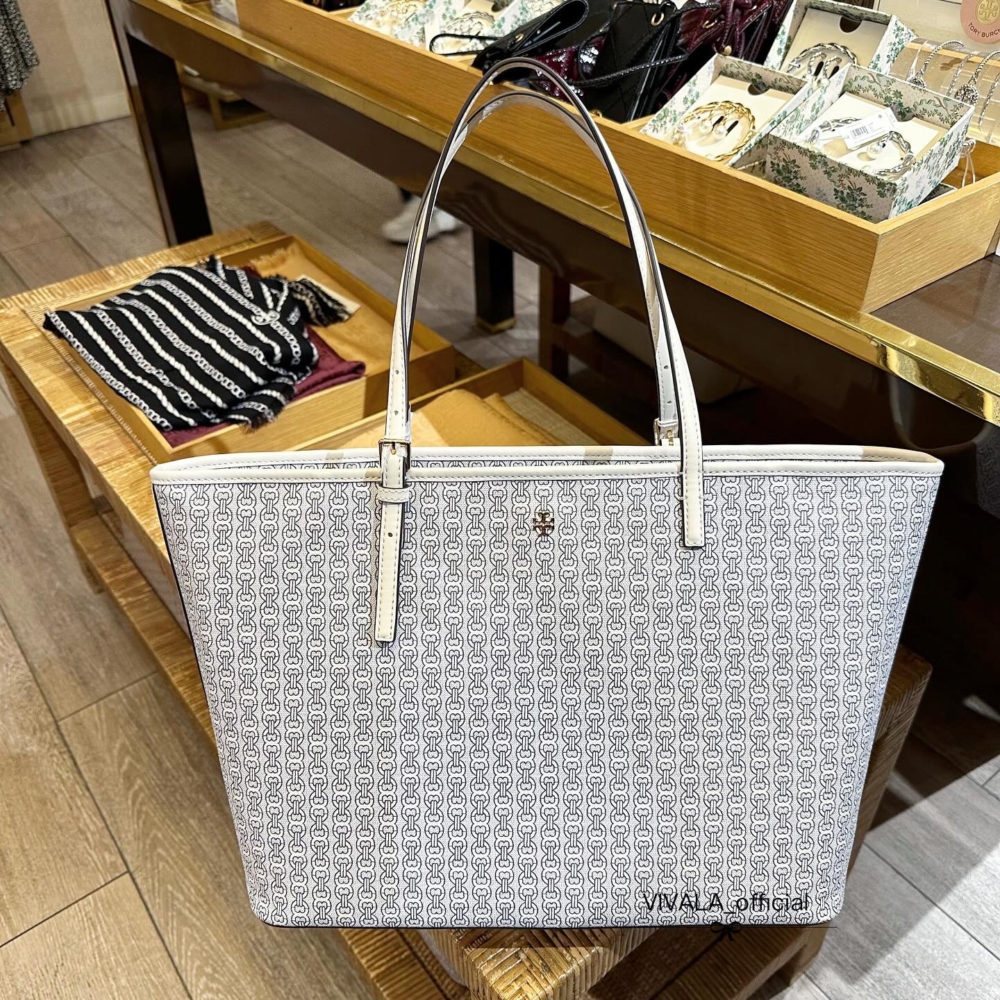 Tory Burch - Gemini Link Large Tote (153170)