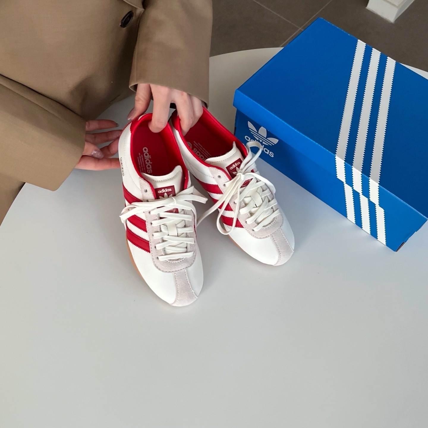 ADIDAS ORIGINALS TOKYO 東京 奶油紅 焦糖底 薄底 復古 絨面 女鞋 JI3300 / 預購