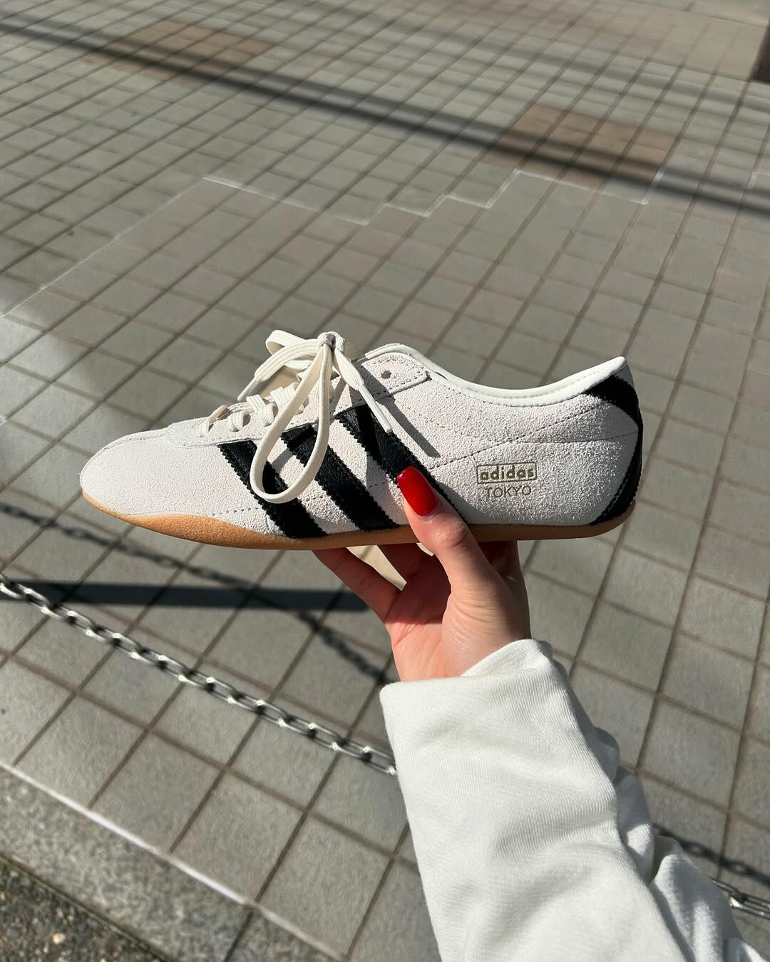 ADIDAS ORIGINALS TOKYO 東京 奶油灰黑 米灰 黑色 焦糖底 薄底 復古 絨面 女鞋 JI0182 / 預購