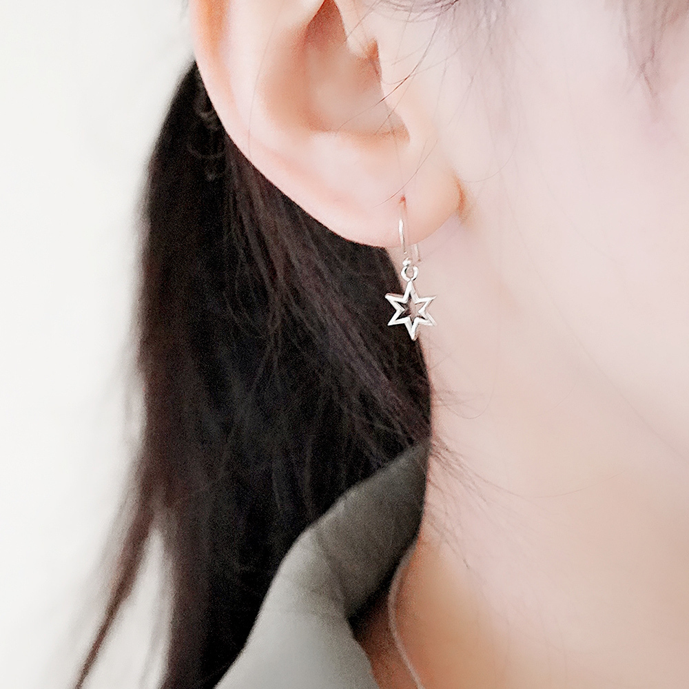 星空下純銀耳環/SE619 復古銀 簡約星星耳勾 女生禮物 情人節禮物