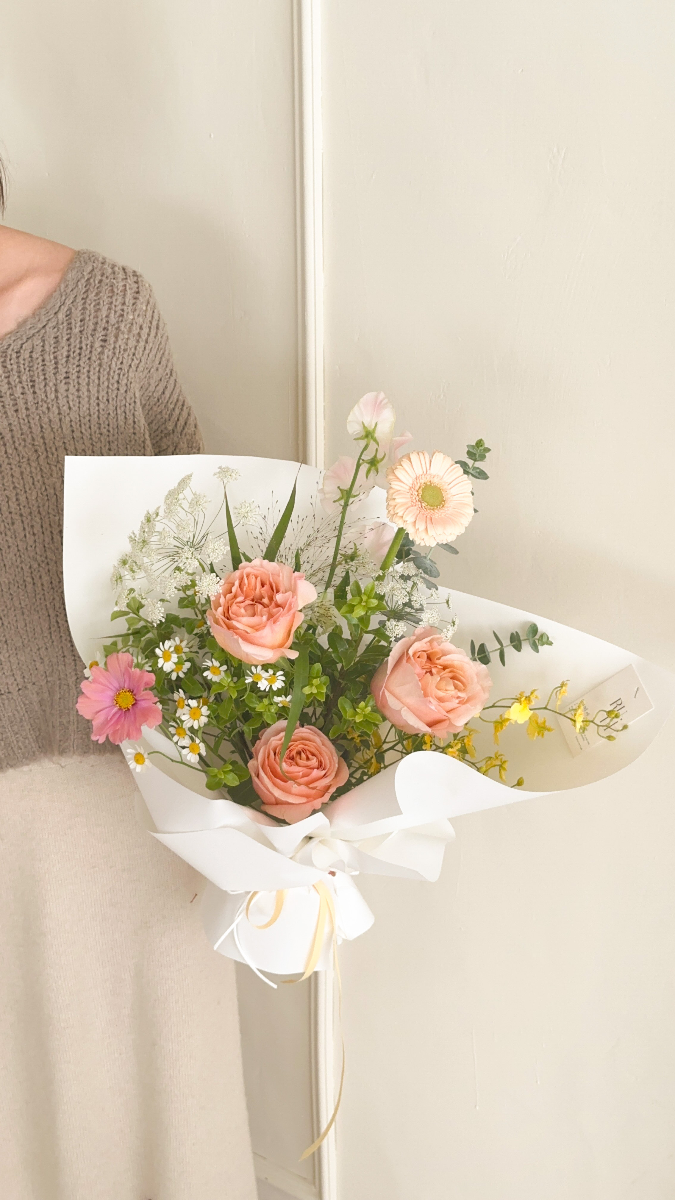 小花園香頌之戀-進口魅力玫瑰花束（此束有多尺寸可選）