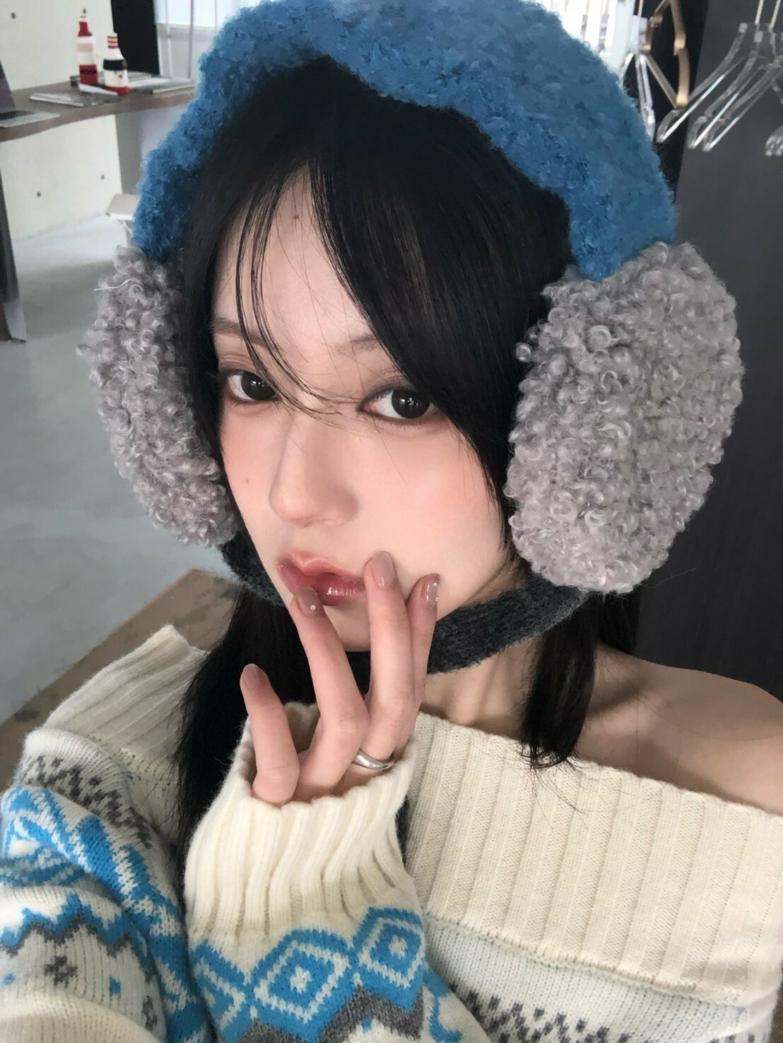 氛圍感法則🐻羊羔毛撞色綁帶耳罩2colors