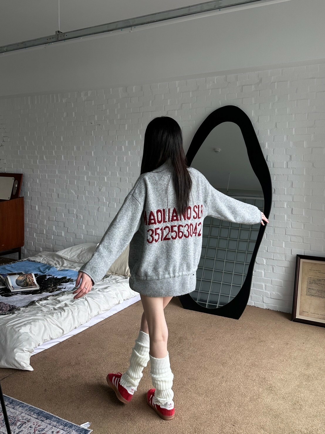 2ways領 紅色字母拉鏈針織毛衣